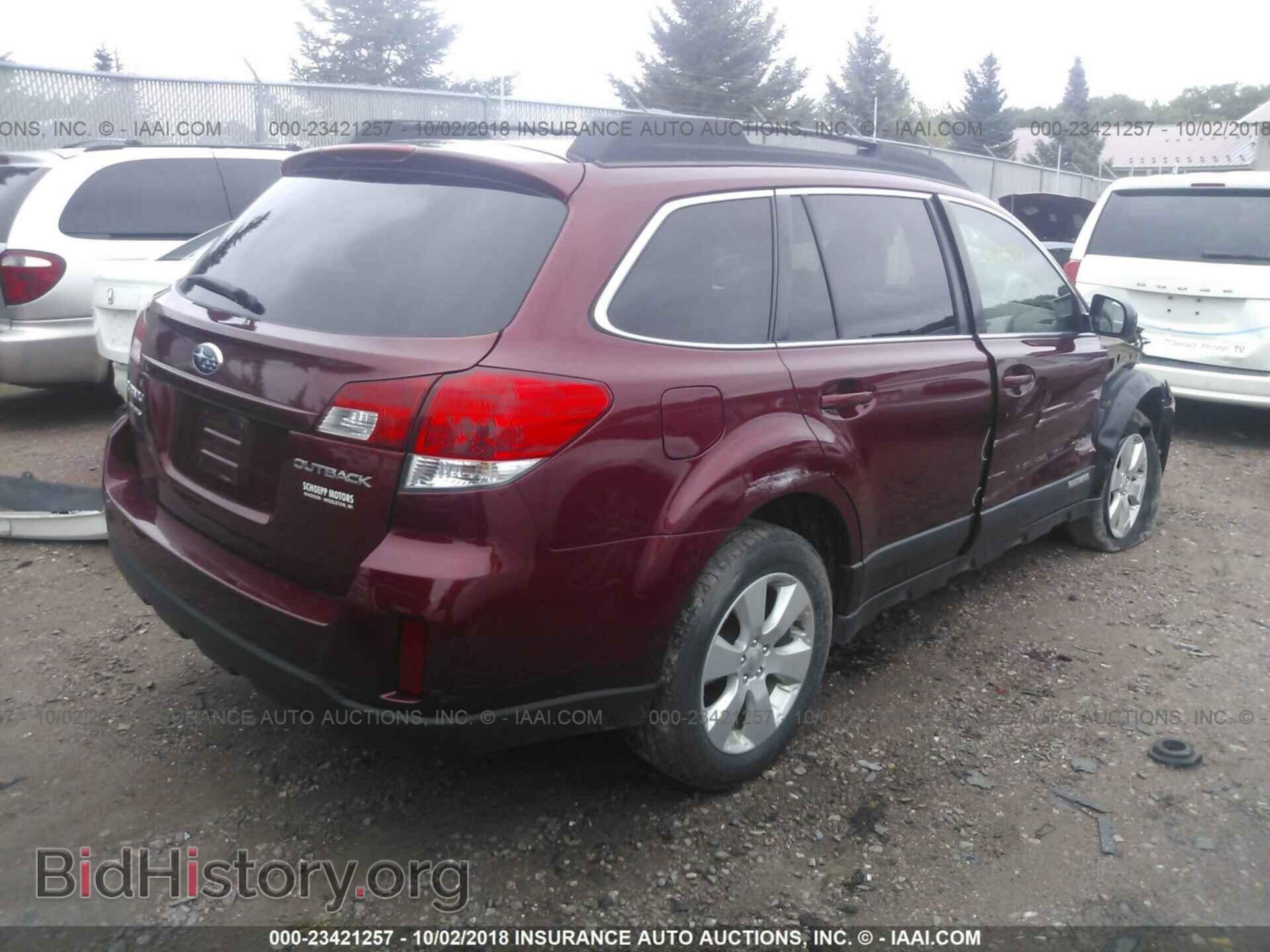 2011 Subaru Outback - VIN: 4S4BRCBC8B3358158 - Фото 4
