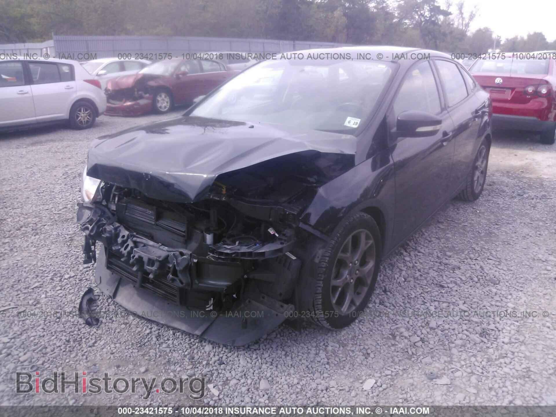 2014 Ford Focus - VIN: 1FADP3F27EL315770 - Photo 2