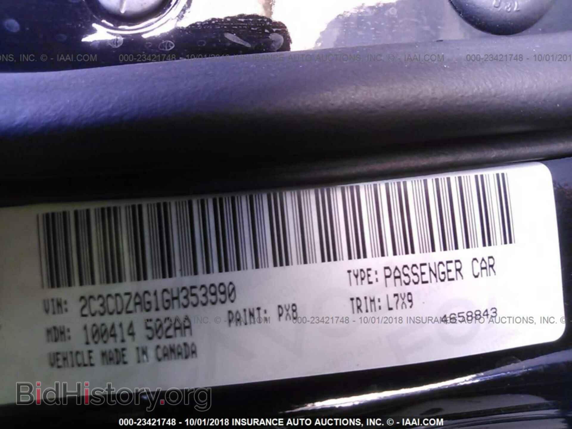 2016 Dodge Challenger - VIN: 2C3CDZAG1GH353990 - Photo 9