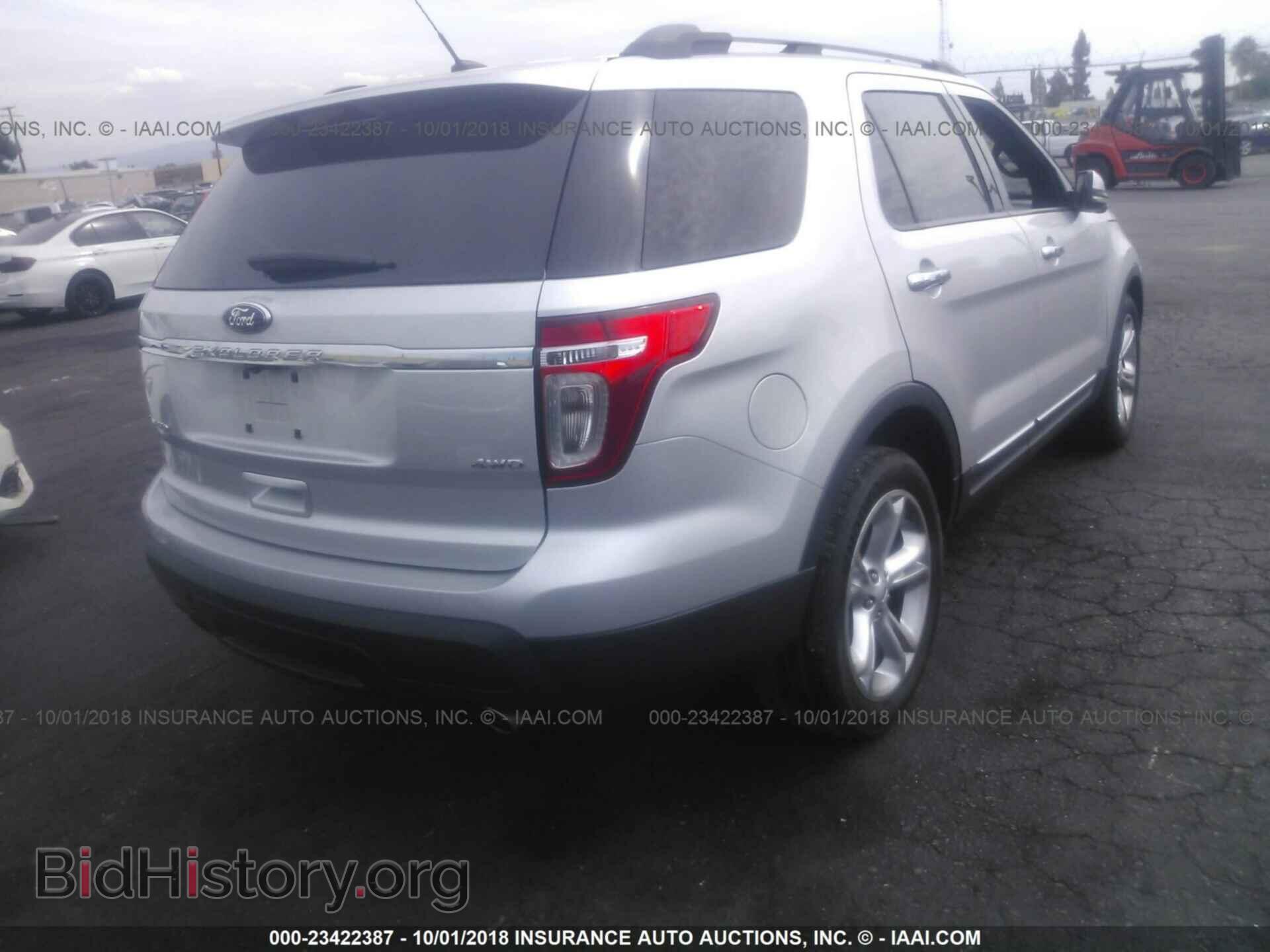 2012 Ford Explorer - VIN: 1FMHK8F82CGA45005 - Фото 4
