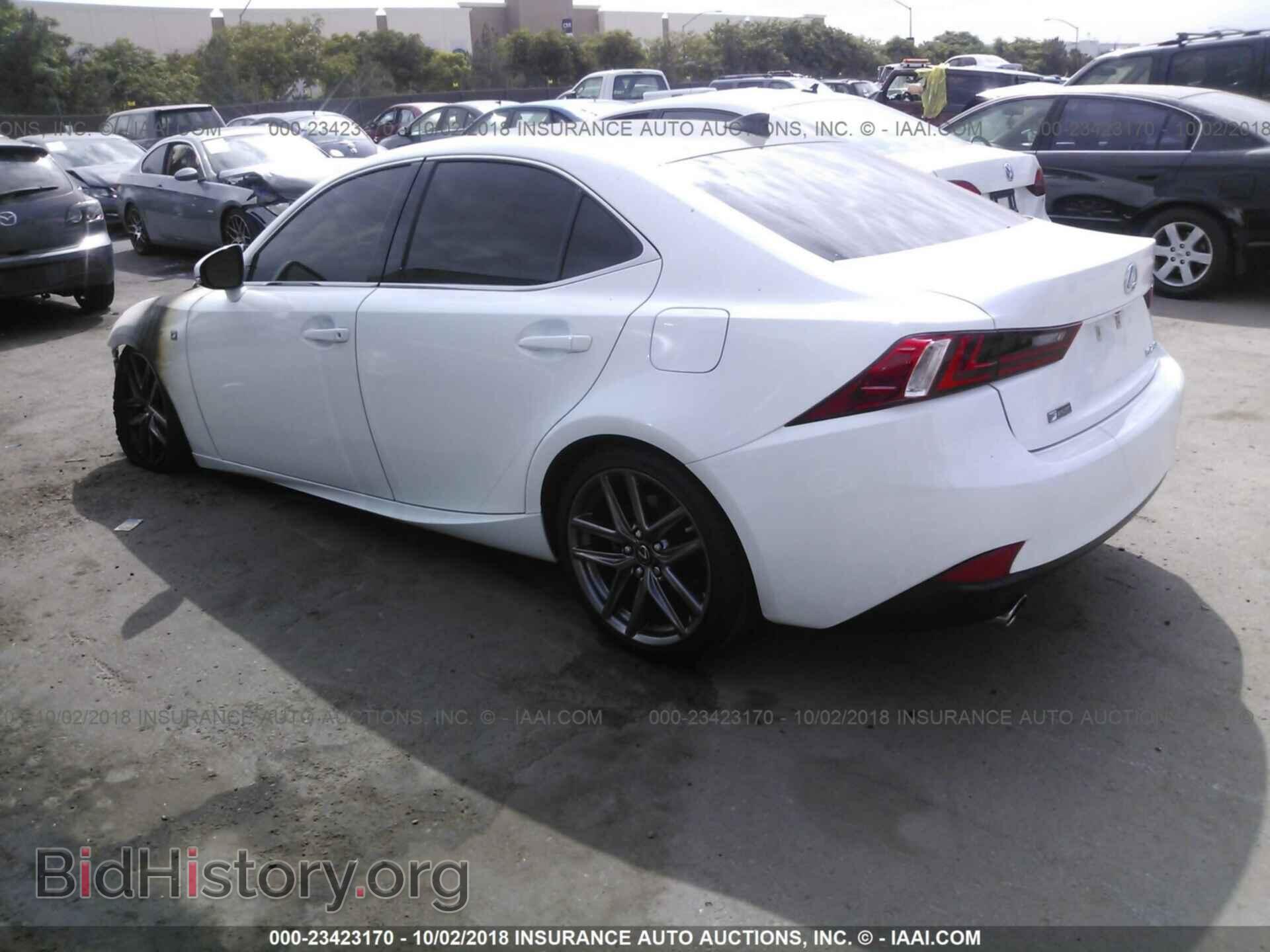 2015 Lexus Is - VIN: JTHBF1D20F5070178 - Photo 3