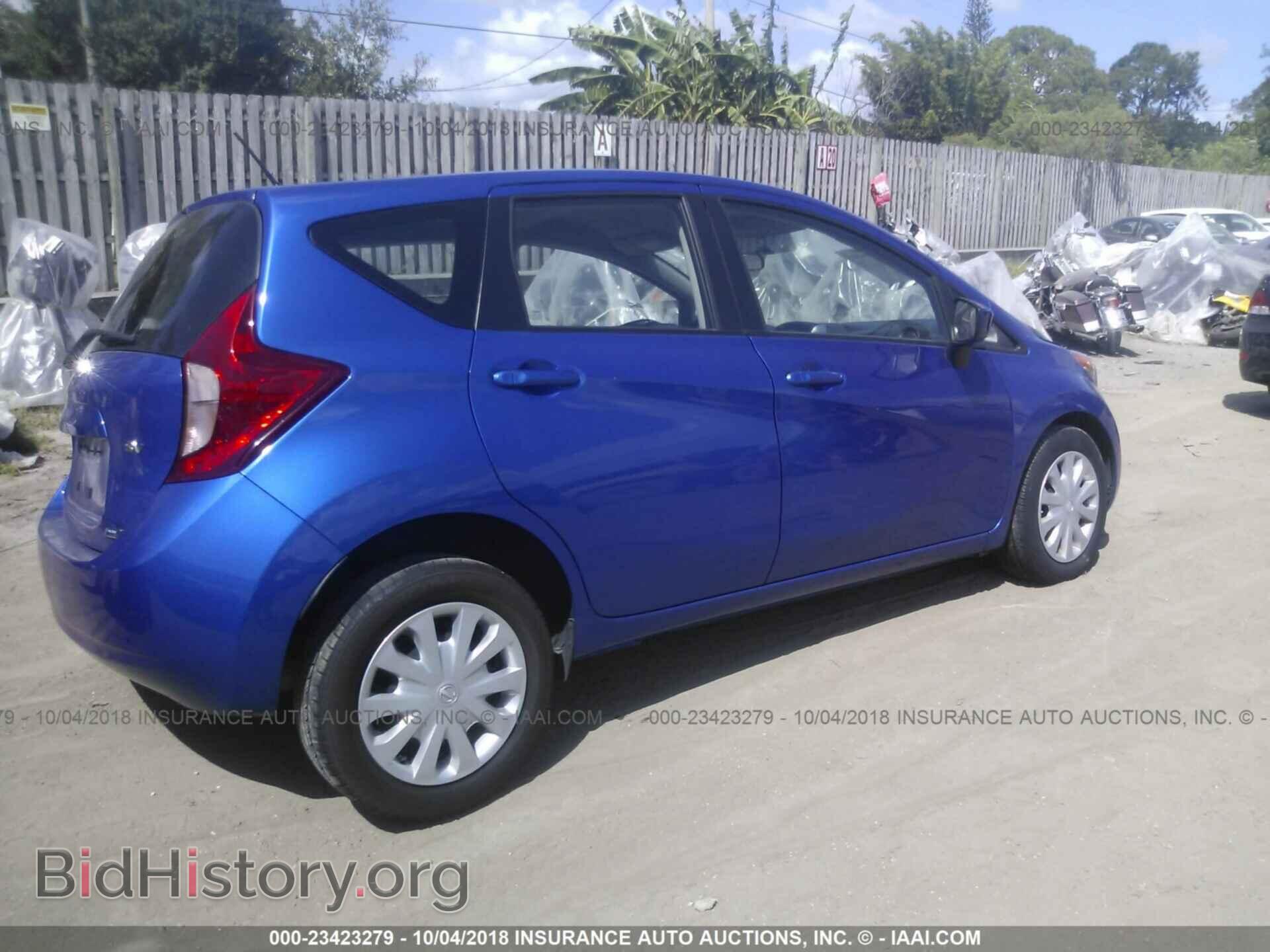 2016 Nissan Versa note - VIN: 3N1CE2CP8GL366369 - Фото 4