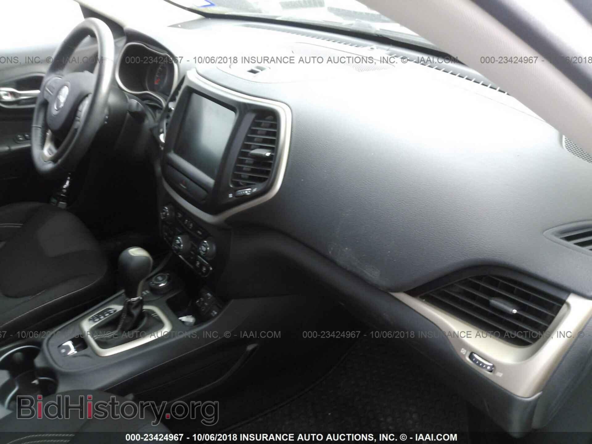 2015 Jeep Cherokee - VIN: 1C4PJMCS8FW686357 - Фото 5