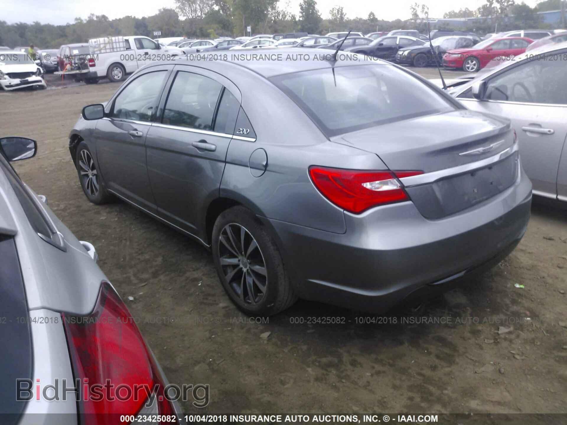 2013 Chrysler 200 - VIN: 1C3CCBCG4DN737367 - Фото 3