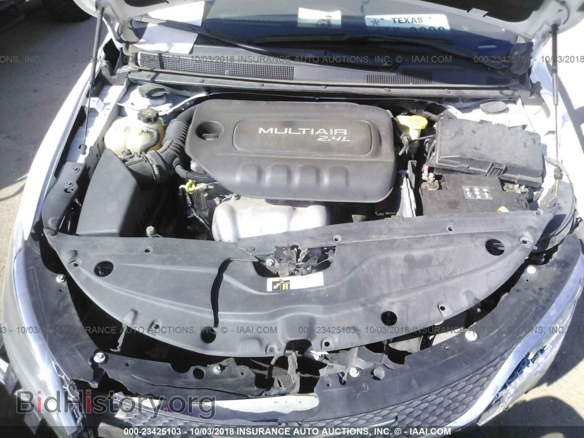2016 CHRYSLER 200 - VIN: 1C3CCCAB0GN164923 - Photo 10