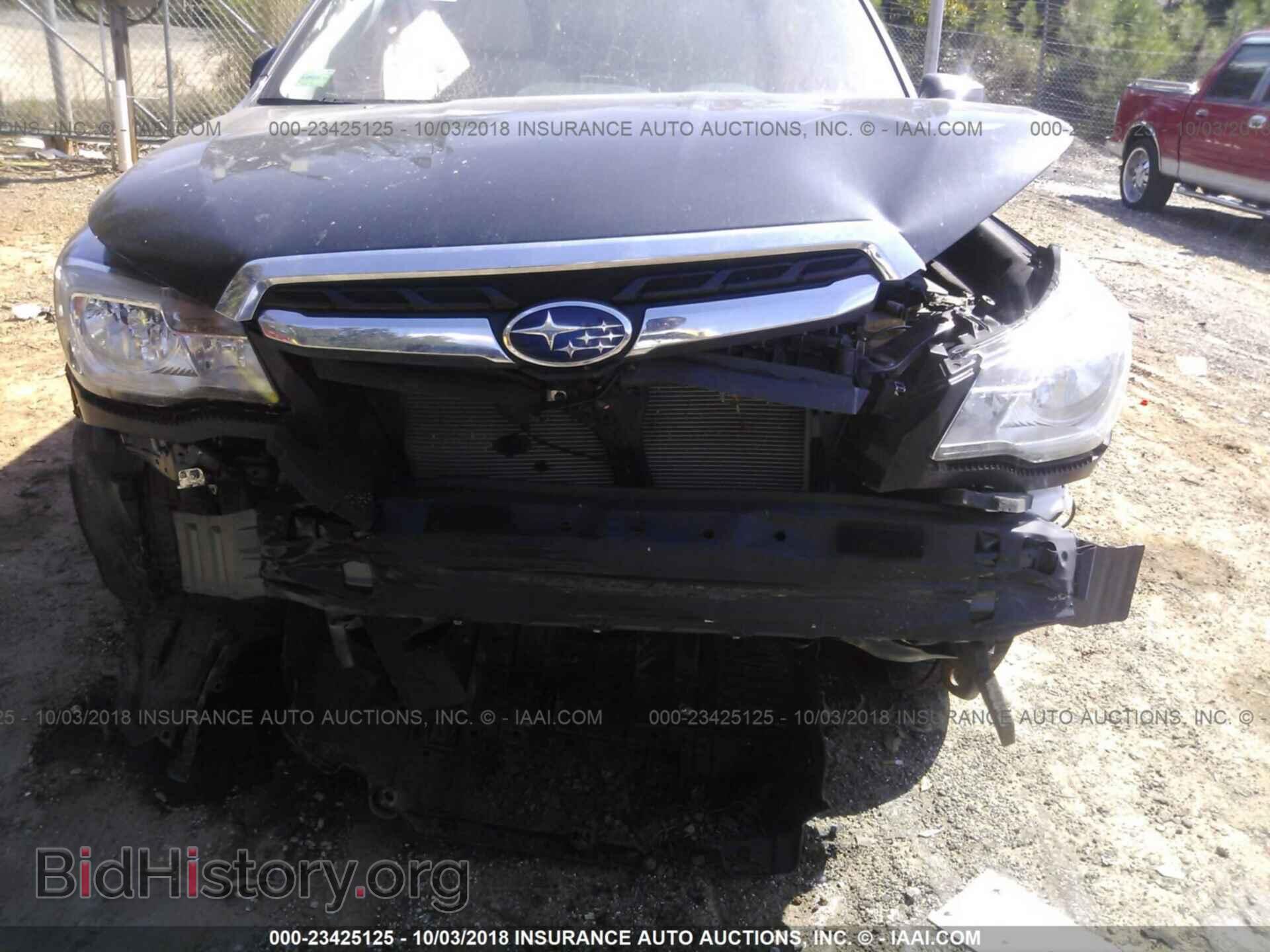 2017 Subaru Forester - VIN: JF2SJAEC0HG584080 - Photo 6