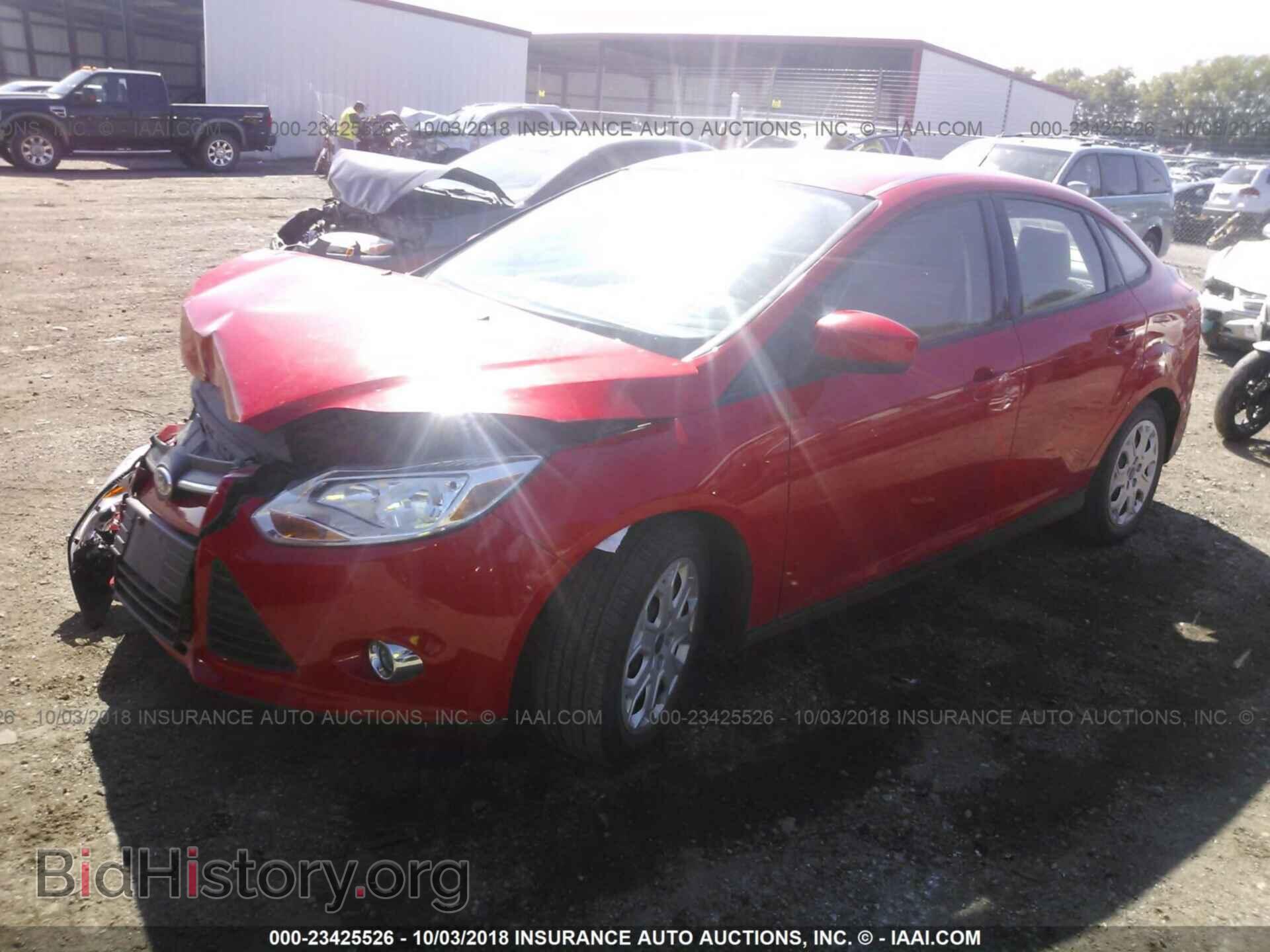 2012 Ford Focus - VIN: 1FAHP3F25CL470199 - Photo 2
