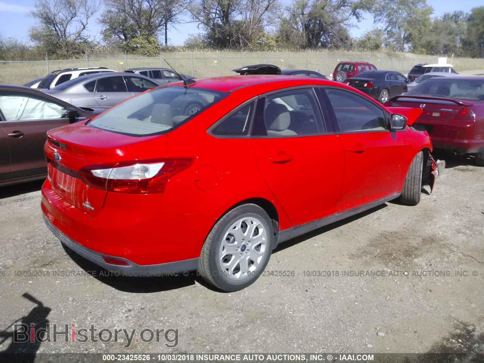 2012 Ford Focus - VIN: 1FAHP3F25CL470199 - Photo 4