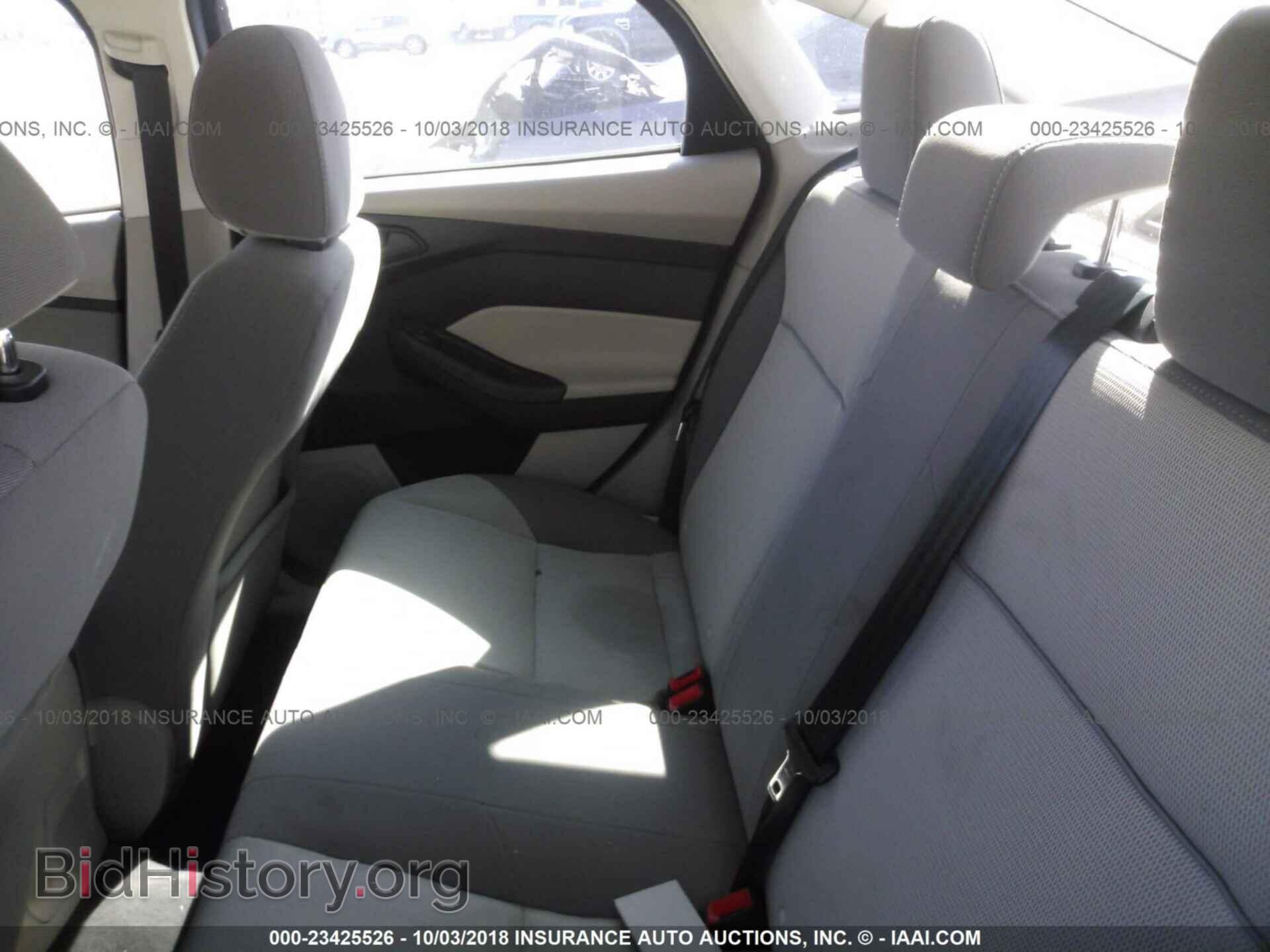 2012 Ford Focus - VIN: 1FAHP3F25CL470199 - Photo 8