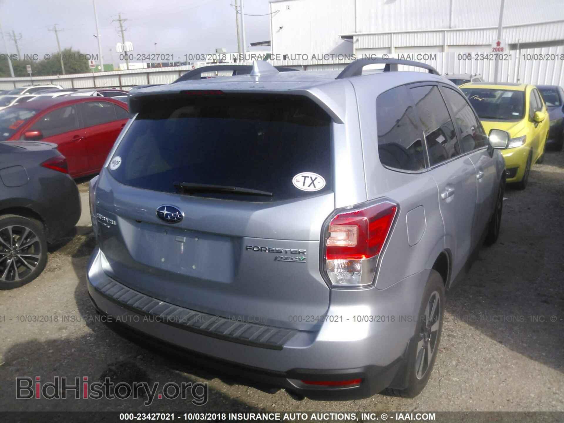 2017 Subaru Forester - VIN: JF2SJALC8HH471118 - Photo 4