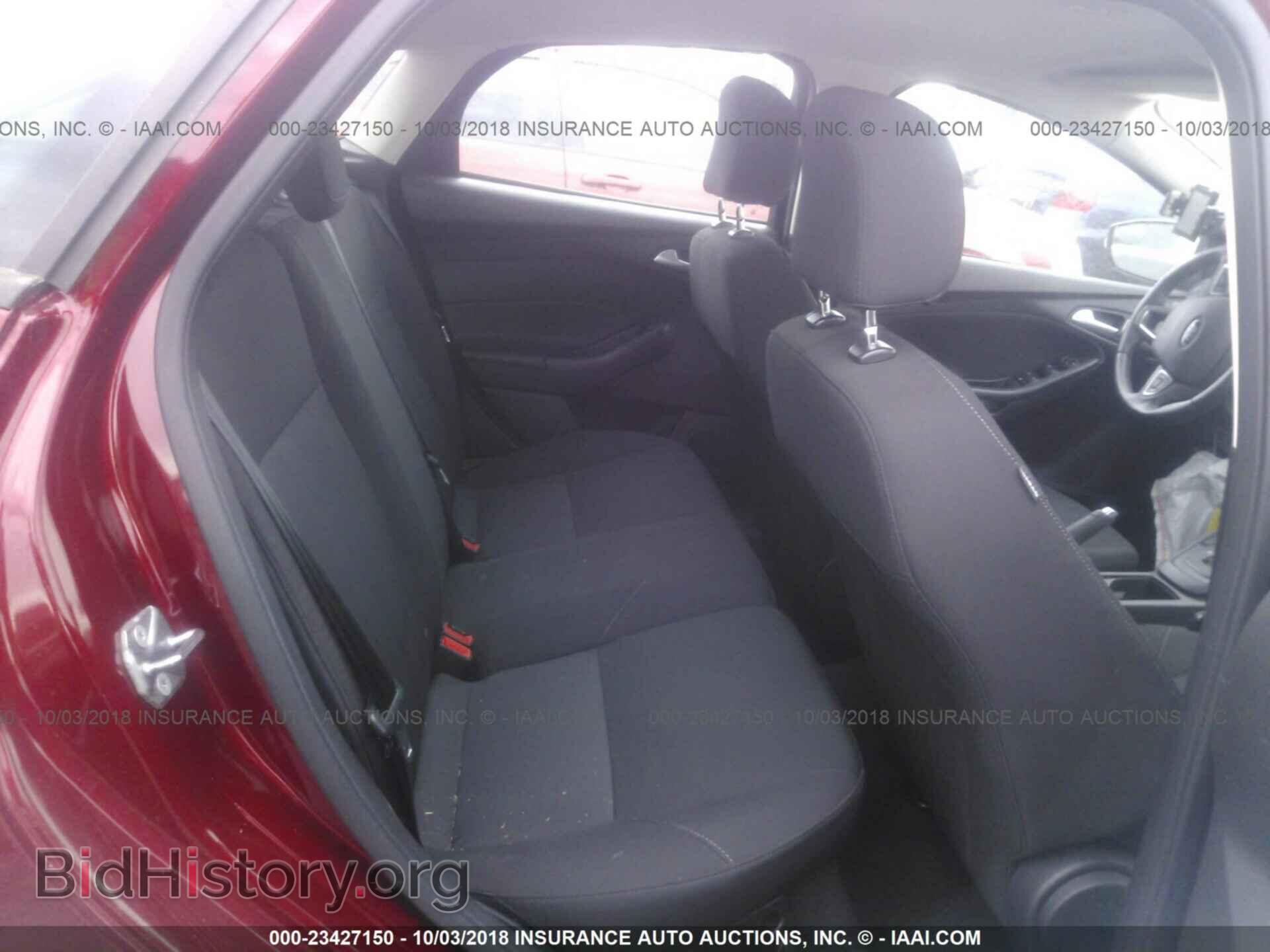 2016 Ford Focus - VIN: 1FADP3K23GL212757 - Фото 8