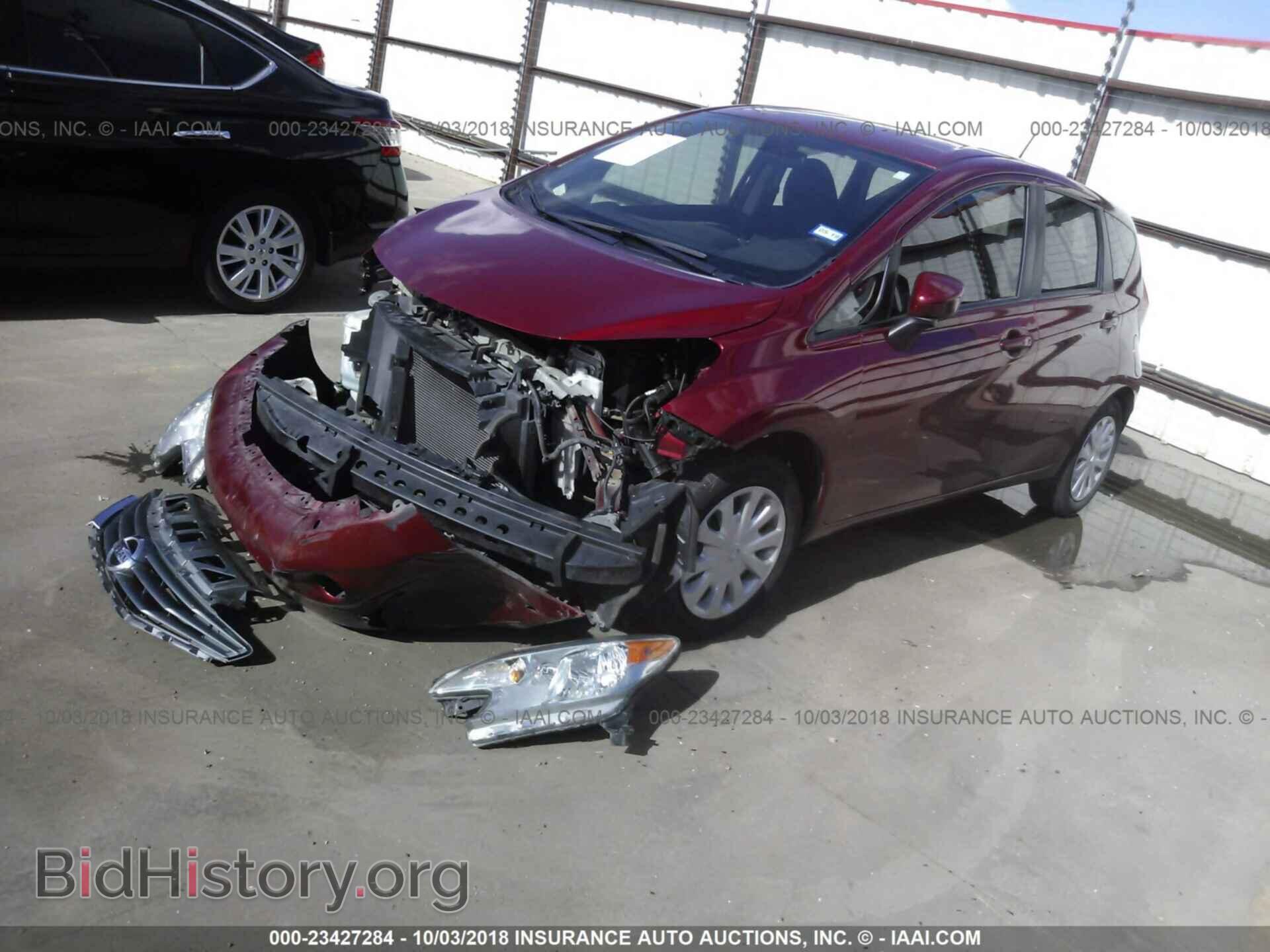 2016 Nissan Versa note - VIN: 3N1CE2CP3GL399814 - Фото 2