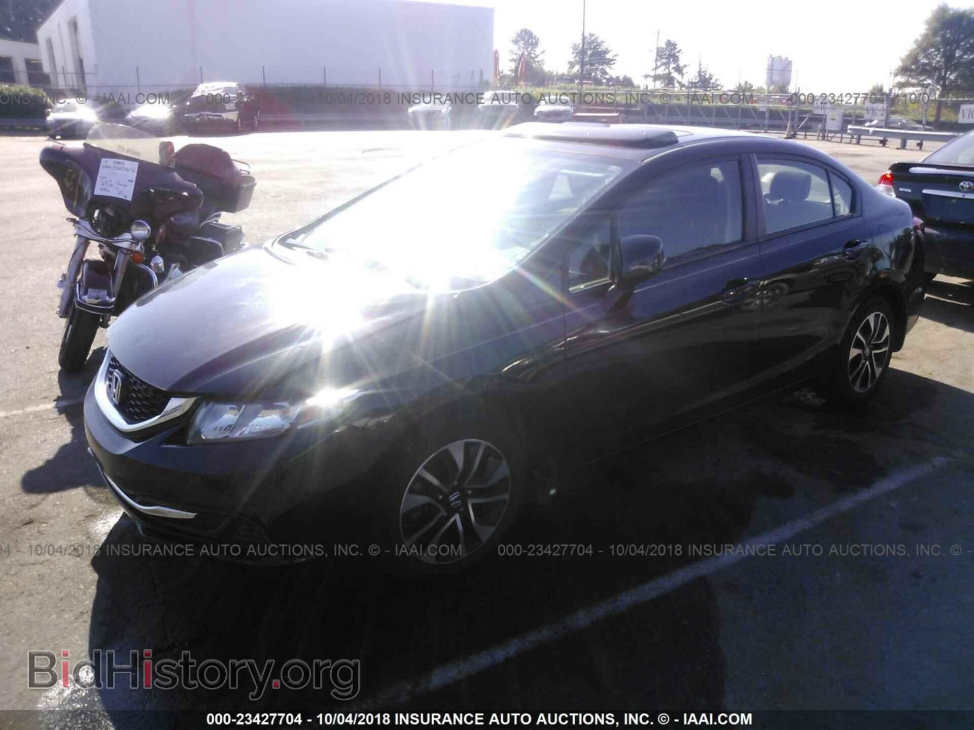 2013 Honda Civic - VIN: 2HGFB2F82DH559372 - Photo 2