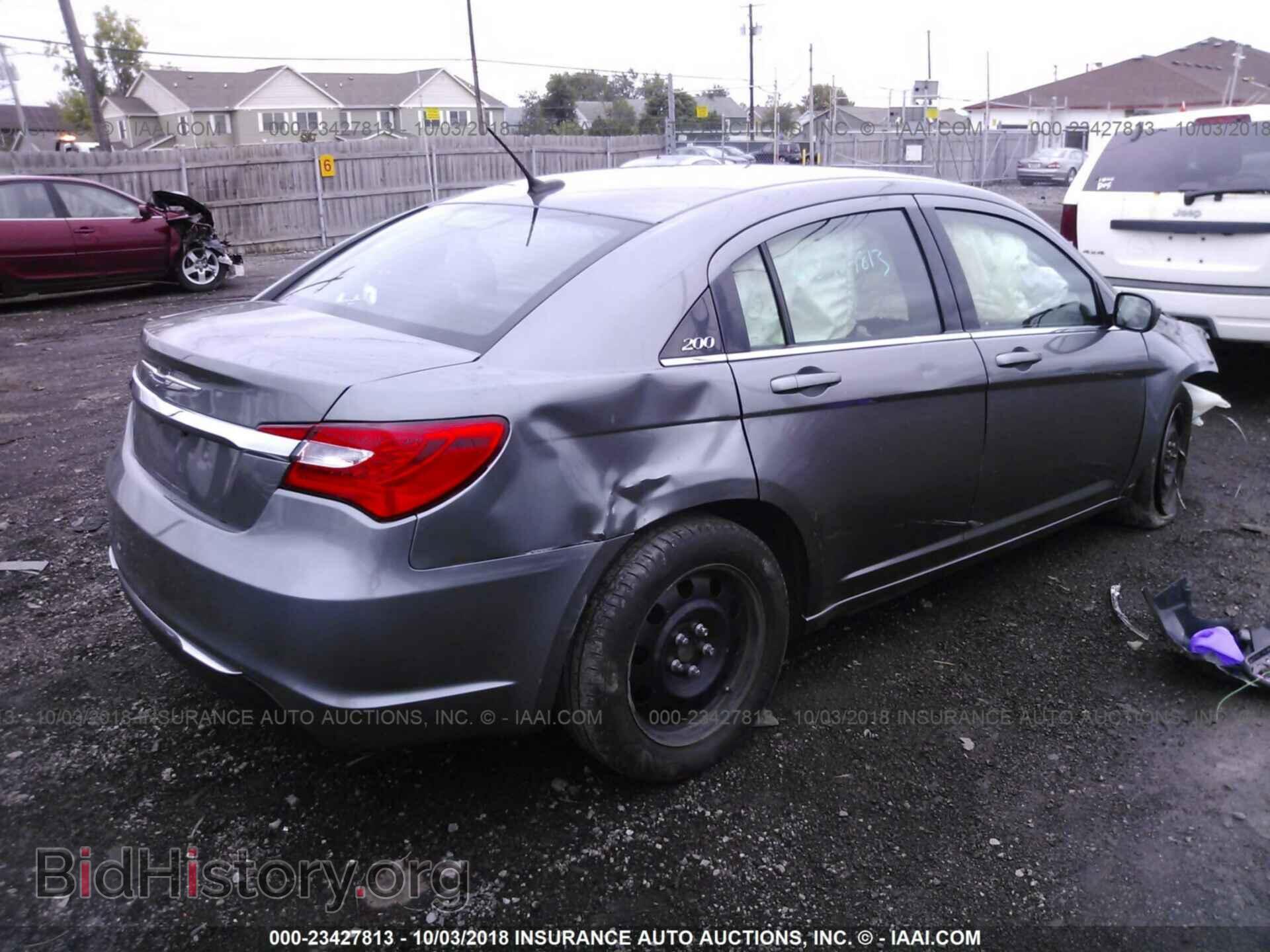 2012 Chrysler 200 - VIN: 1C3CCBAB1CN167169 - Photo 4