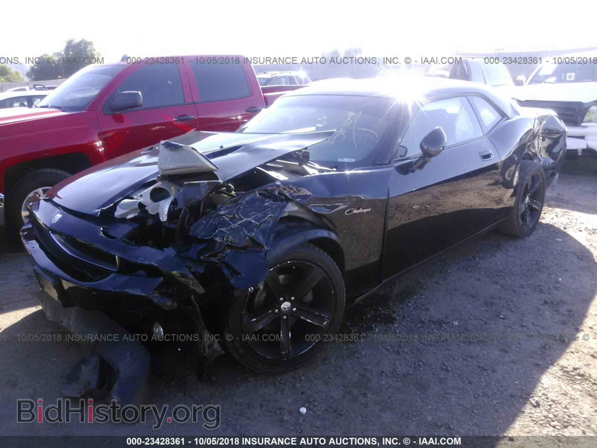 2010 DODGE CHALLENGER - VIN: 2B3CJ4DV6AH232737 - Photo 2