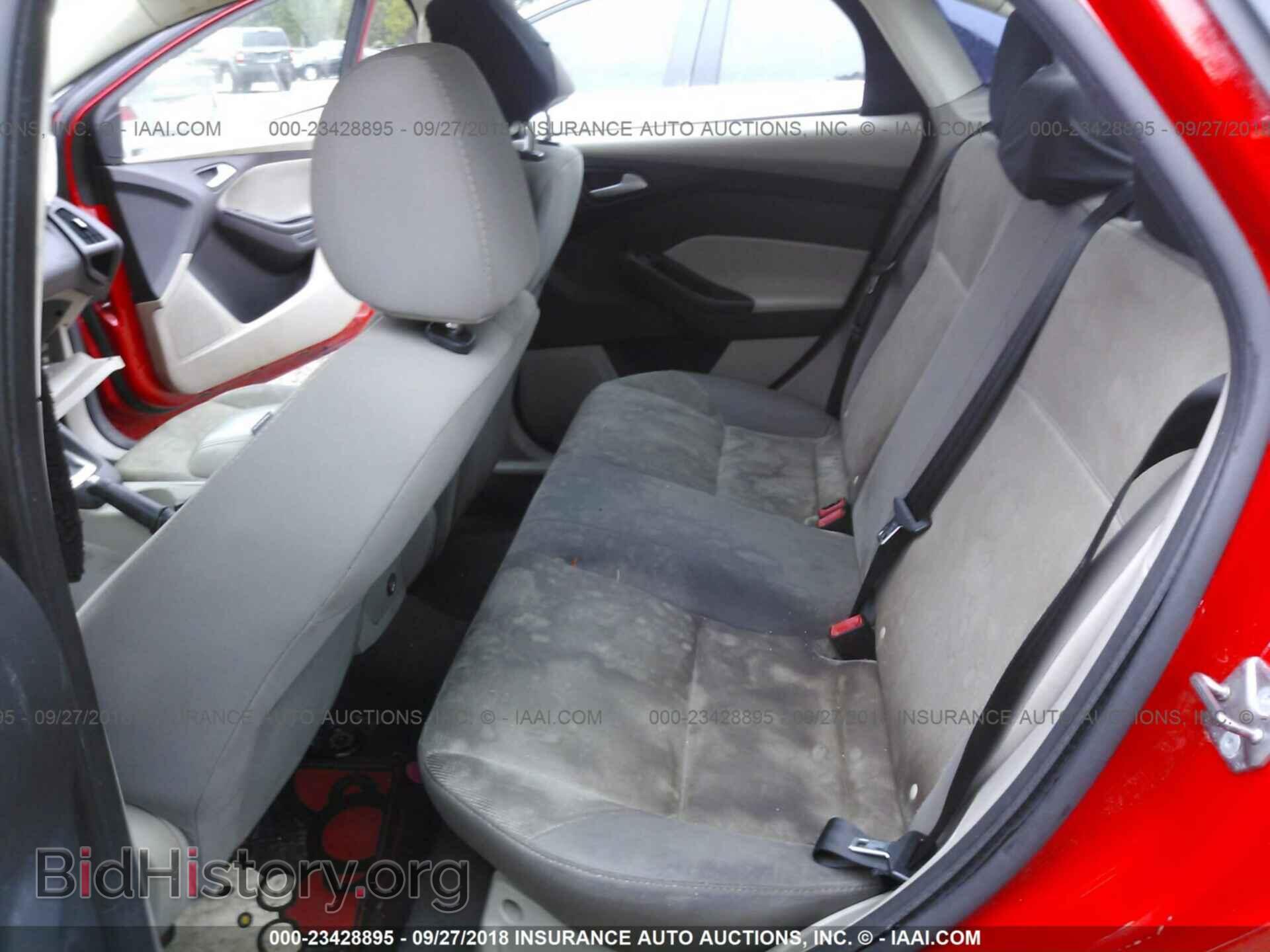 2013 Ford Focus - VIN: 1FADP3F24DL297727 - Photo 8