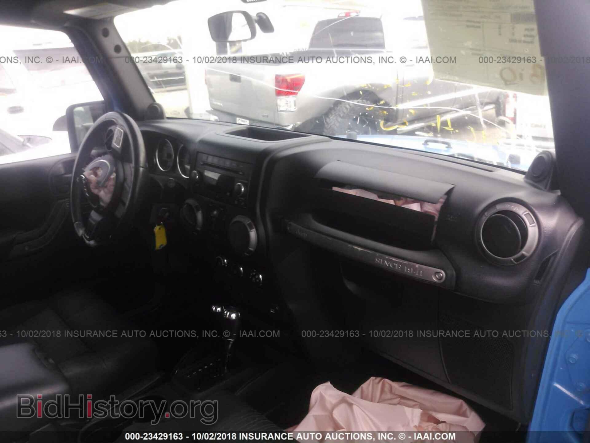 2011 Jeep Wrangler - VIN: 1J4BA3H17BL626323 - Фото 5