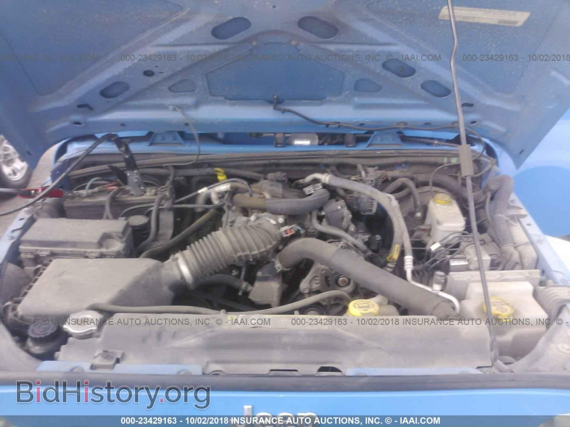 2011 Jeep Wrangler - VIN: 1J4BA3H17BL626323 - Фото 10