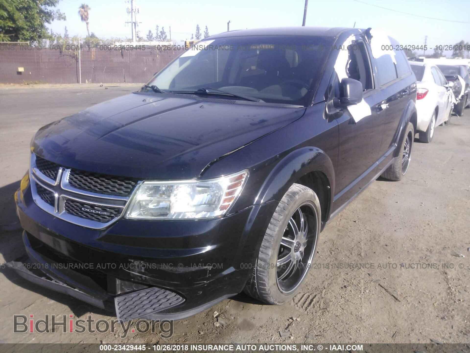 2012 Dodge Journey - VIN: 3C4PDCAB9CT205313 - Фото 2