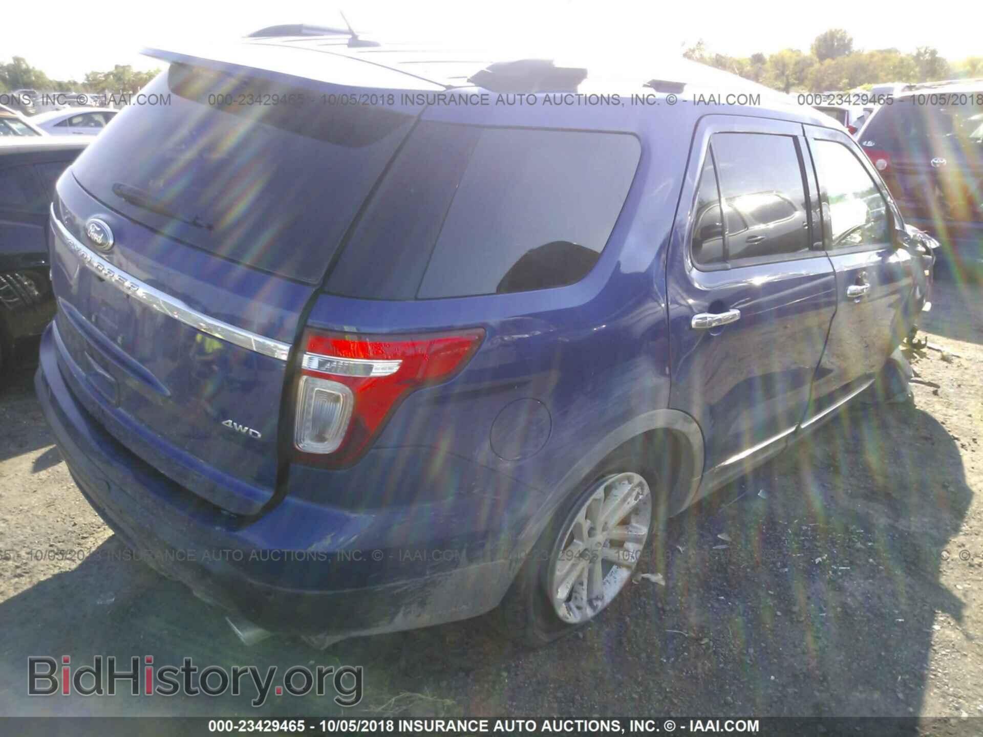 2014 Ford Explorer - VIN: 1FM5K8D8XEGB47466 - Фото 4
