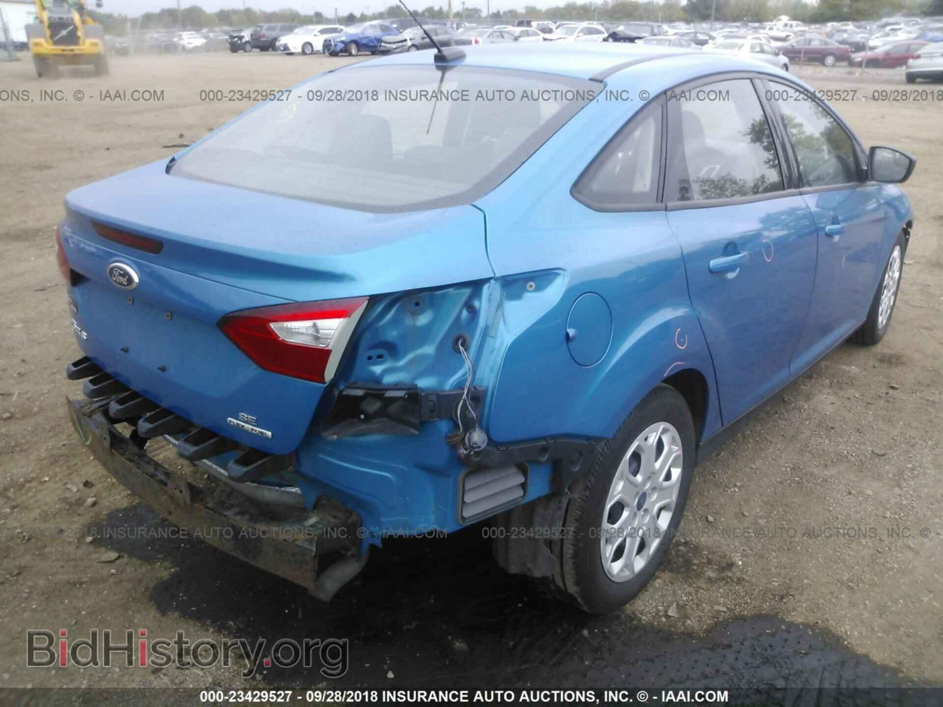 2012 Ford Focus - VIN: 1FAHP3F27CL385767 - Фото 4