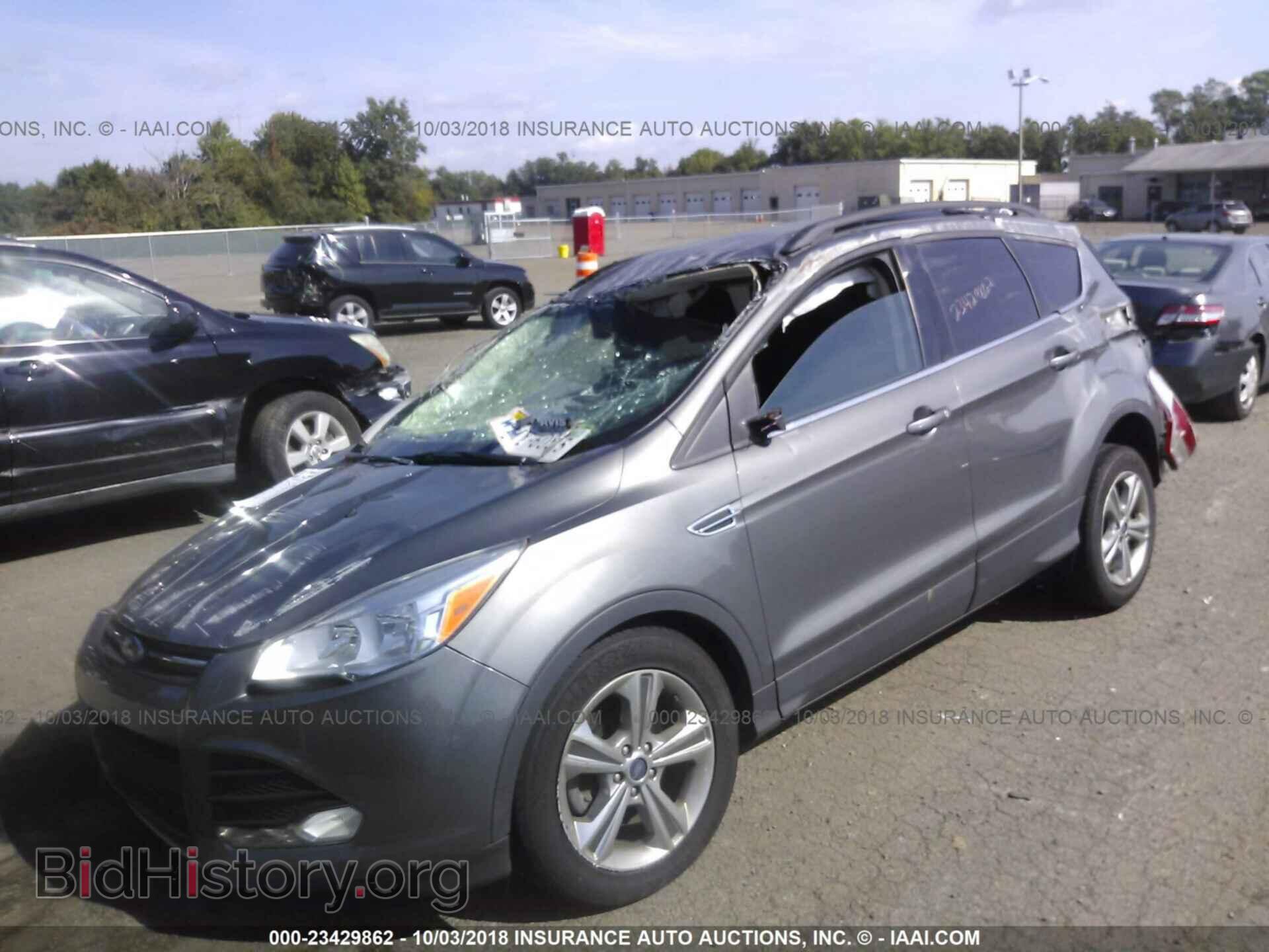 2014 Ford Escape - VIN: 1FMCU0GX5EUA73350 - Фото 2