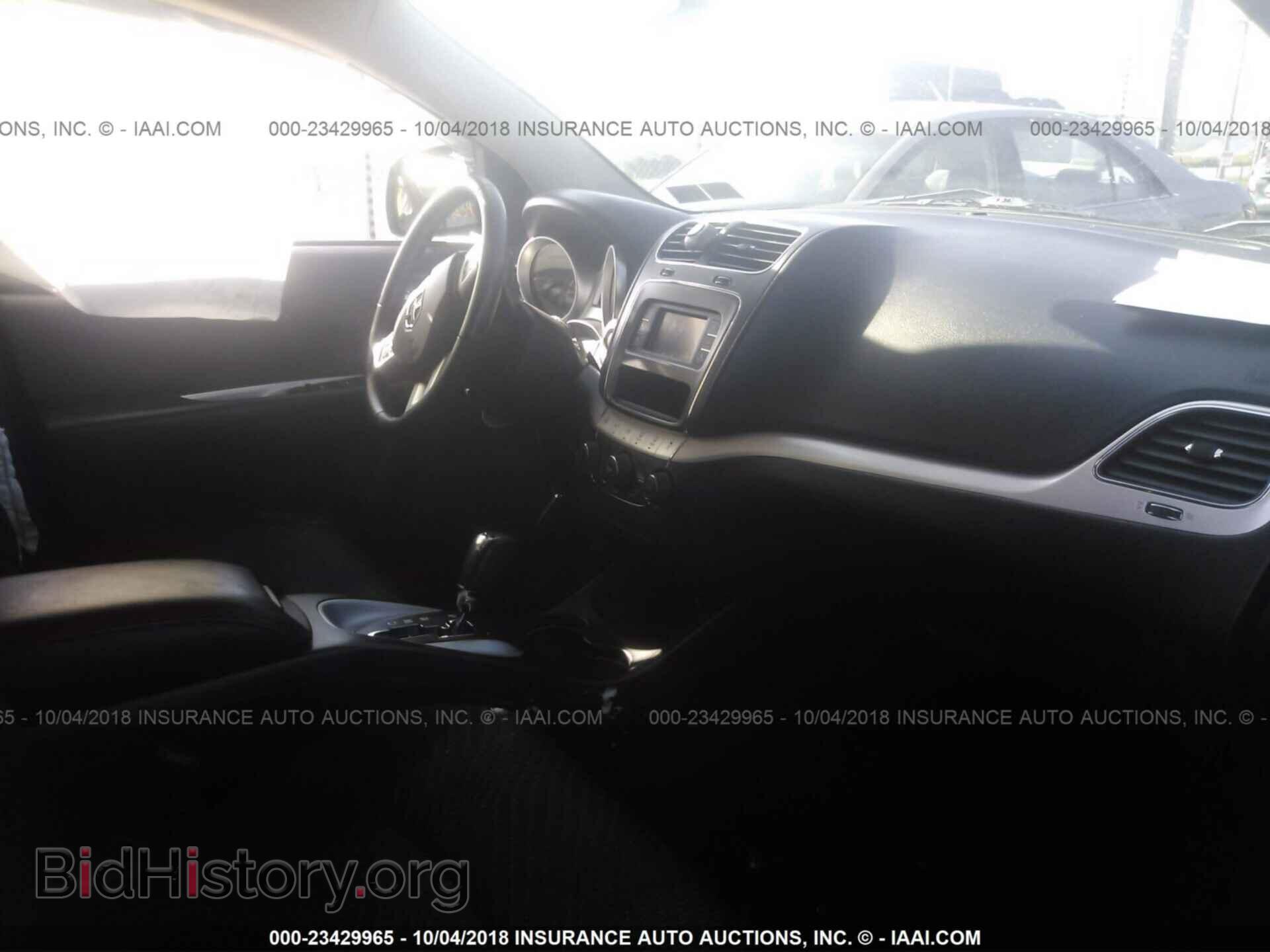 2014 Dodge Journey - VIN: 3C4PDCAB6ET316811 - Фото 5