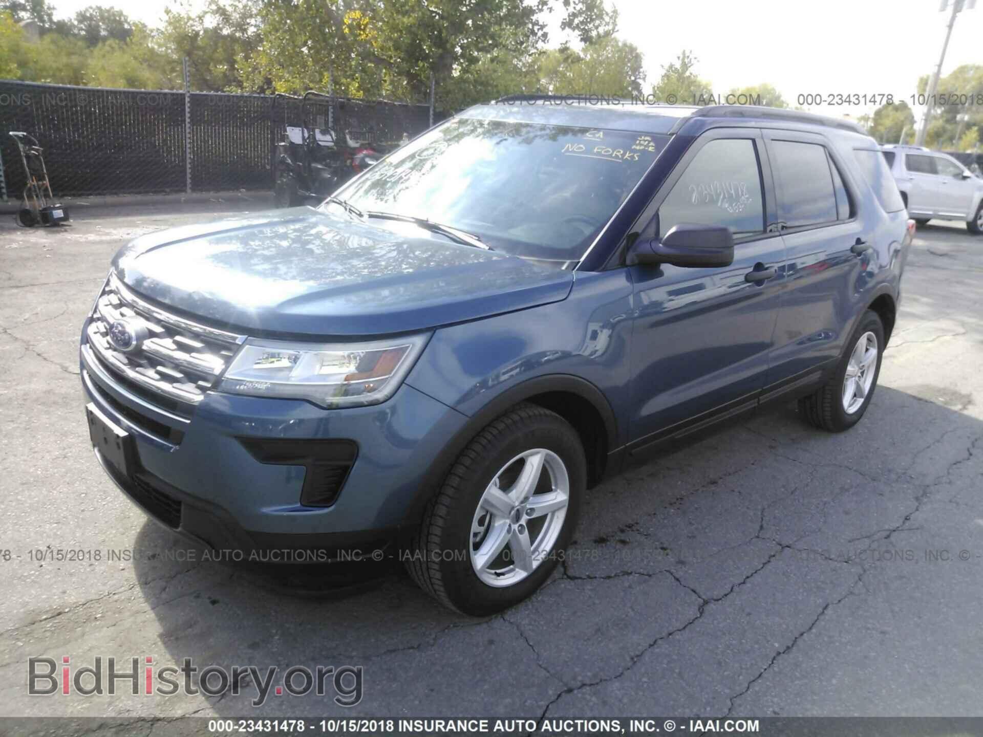 2018 Ford Explorer - VIN: 1FM5K8B89JGB30641 - Фото 2