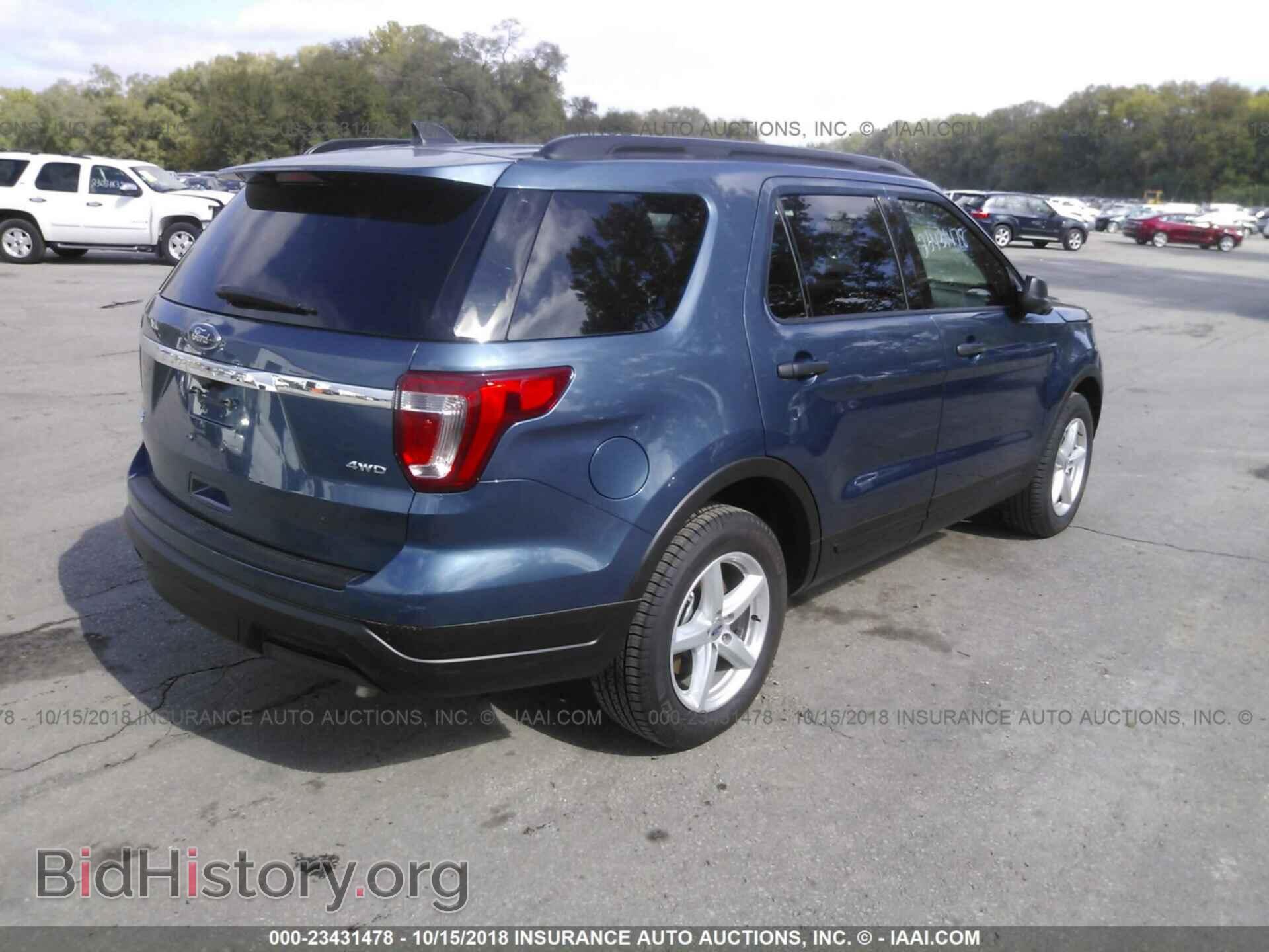 2018 Ford Explorer - VIN: 1FM5K8B89JGB30641 - Фото 4