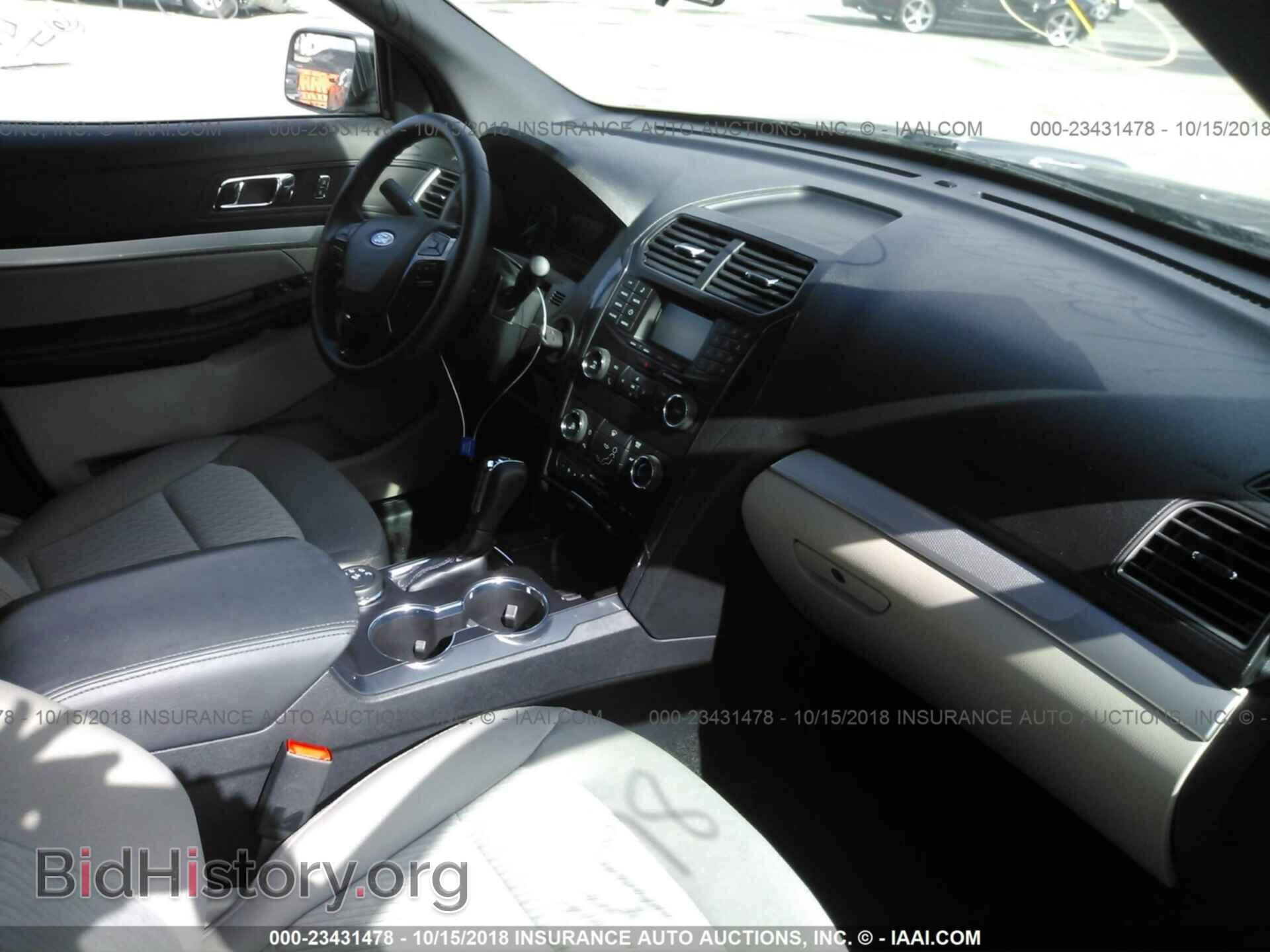 2018 Ford Explorer - VIN: 1FM5K8B89JGB30641 - Фото 5