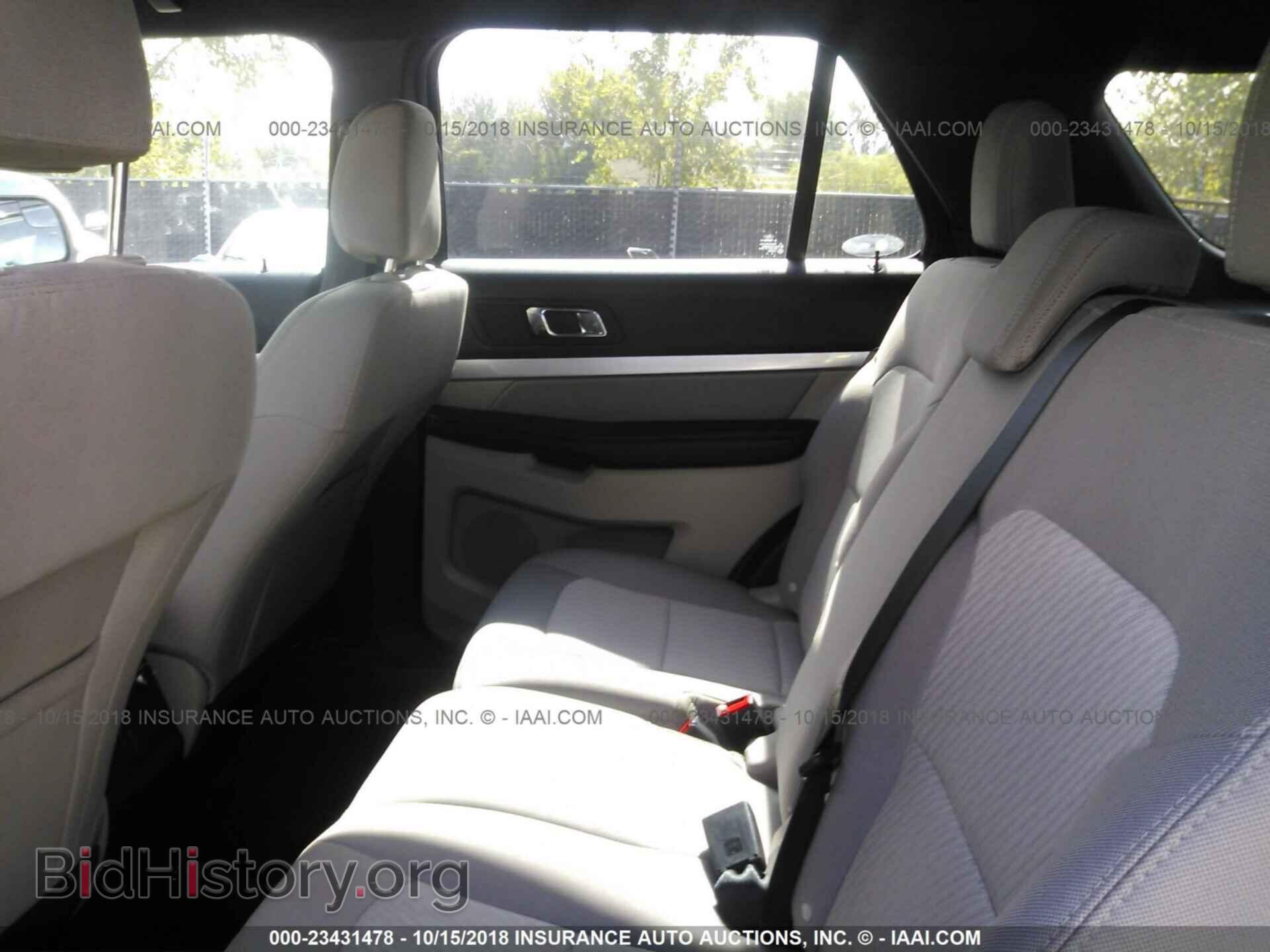 2018 Ford Explorer - VIN: 1FM5K8B89JGB30641 - Фото 8