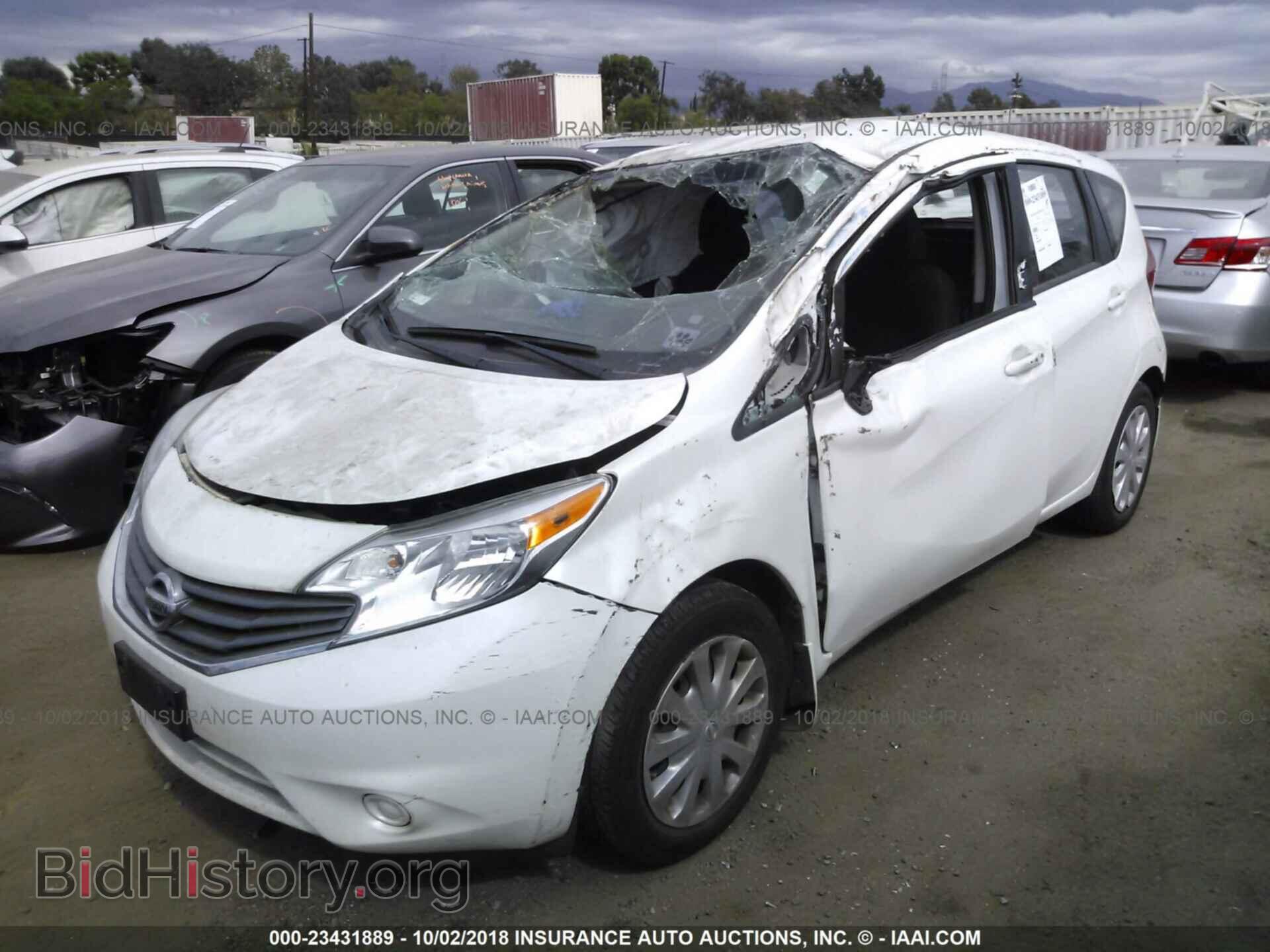 2014 Nissan Versa note - VIN: 3N1CE2CP0EL433883 - Фото 2