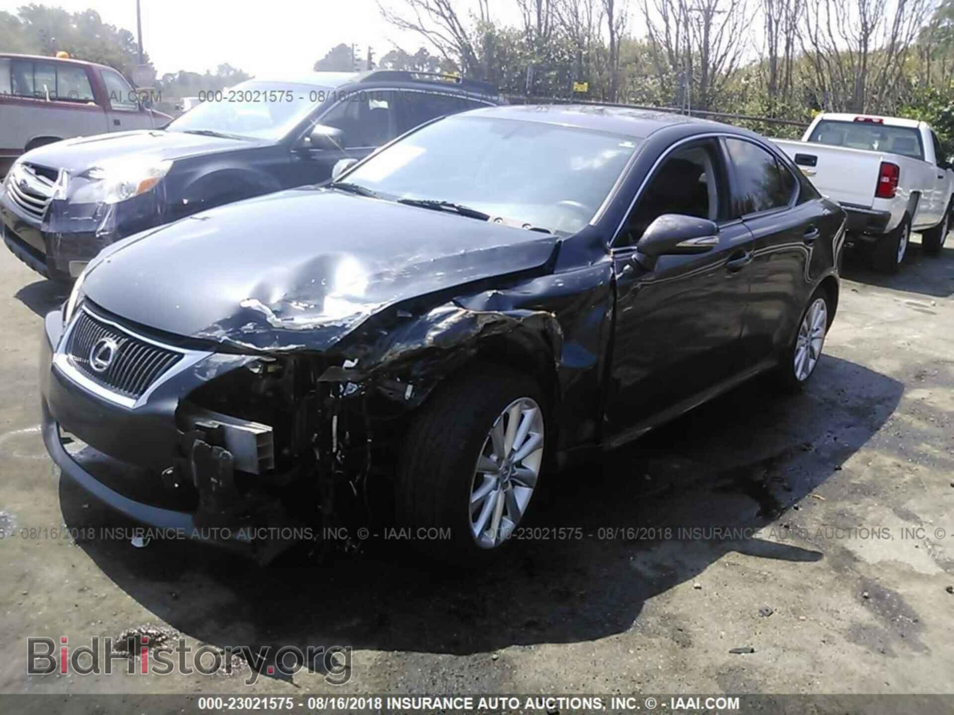 2010 LEXUS IS - VIN: JTHCF5C25A5043256 - Photo 2