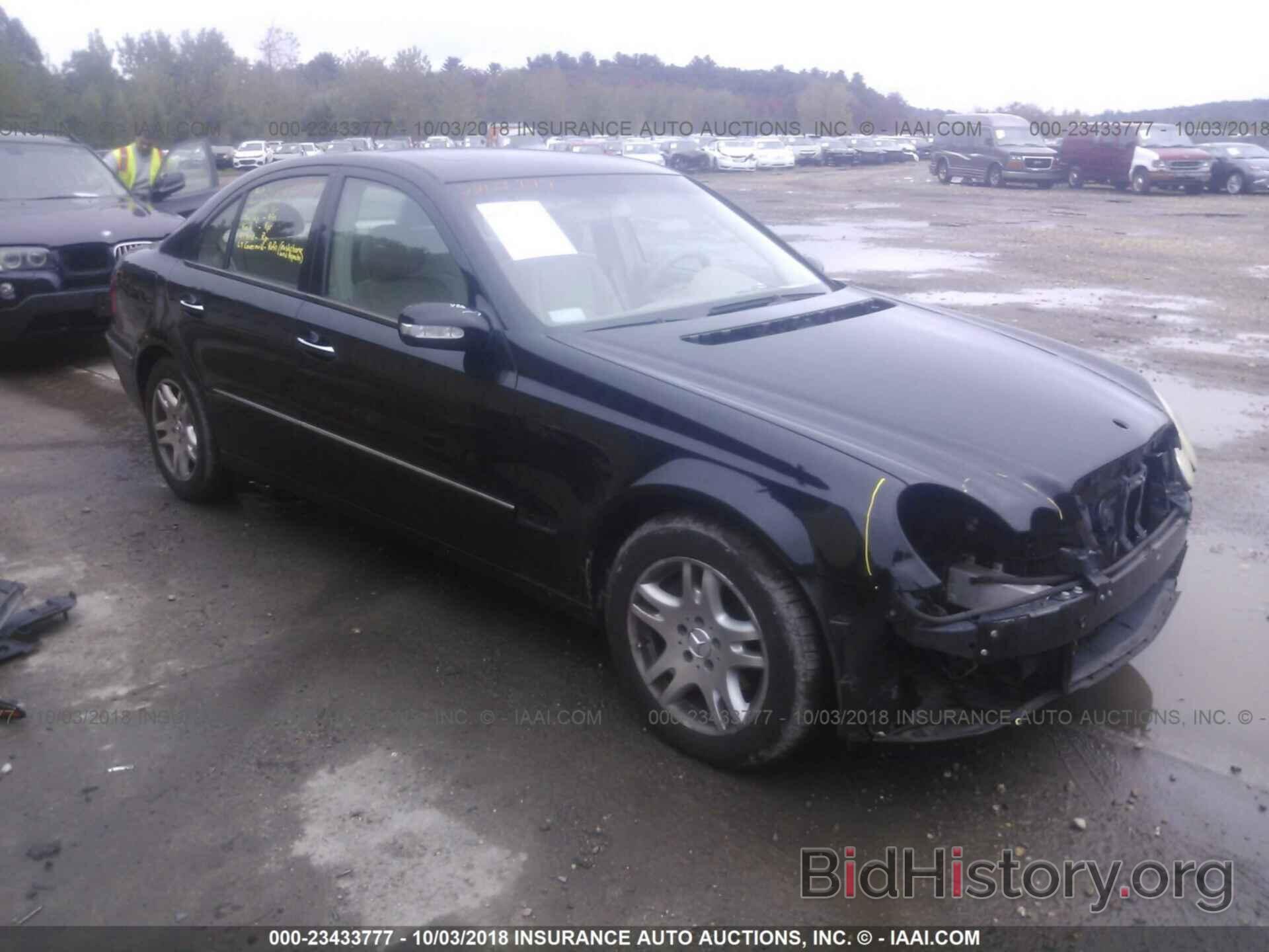 Photo WDBUF65JX4A506616 - MERCEDES-BENZ E 2004