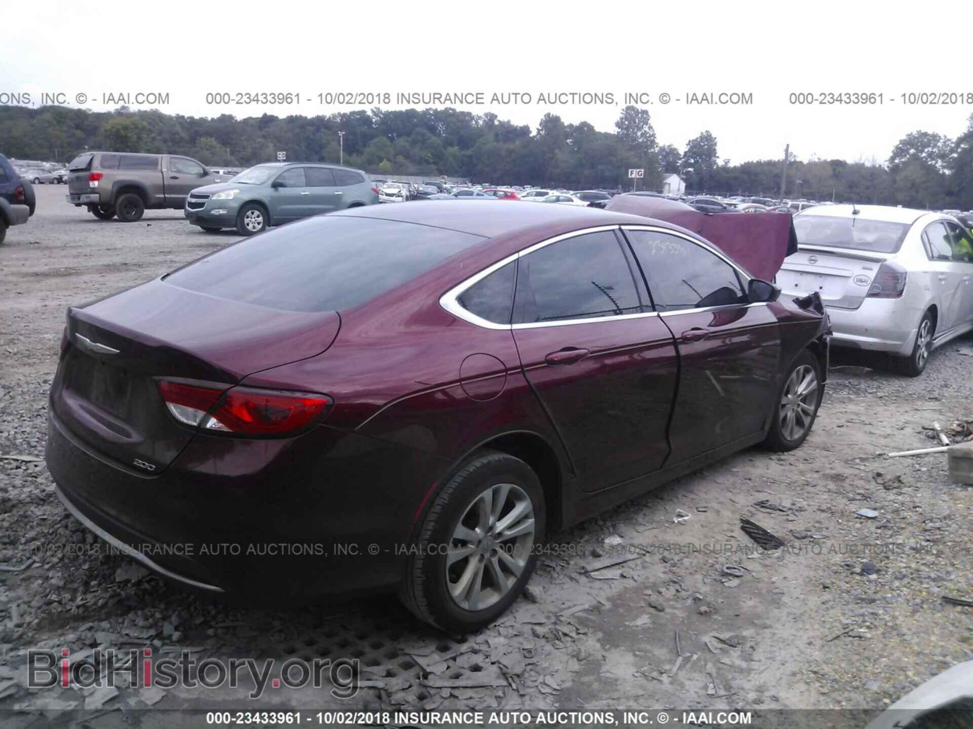 2015 Chrysler 200 - VIN: 1C3CCCAB3FN708829 - Фото 4