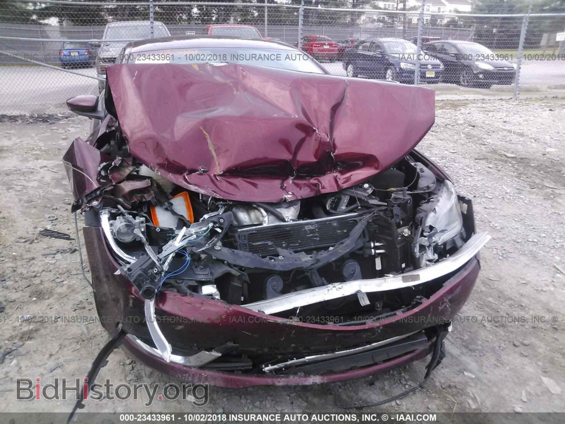 2015 Chrysler 200 - VIN: 1C3CCCAB3FN708829 - Фото 6