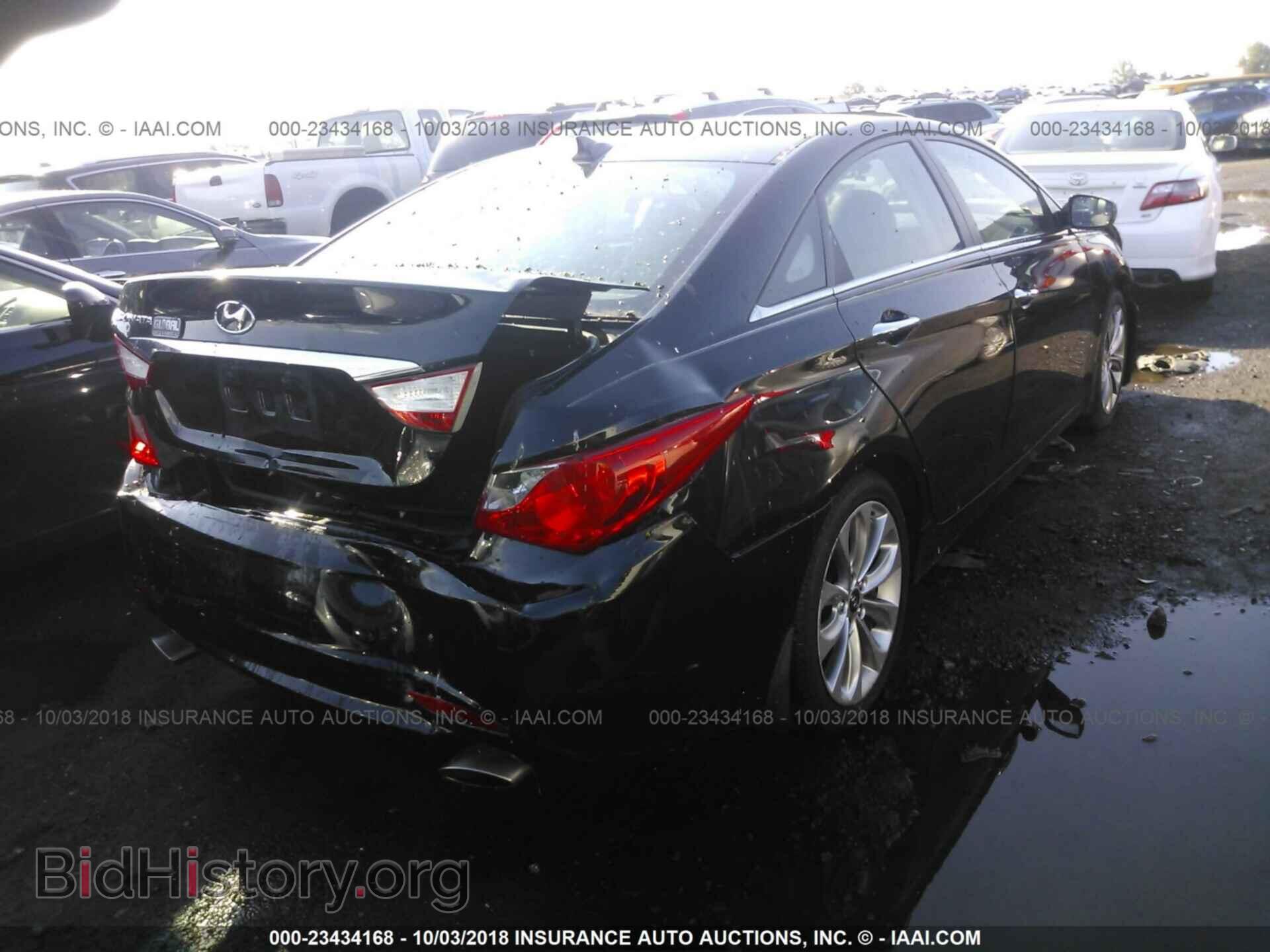 2012 Hyundai Sonata - VIN: 5NPEC4AC5CH387732 - Photo 4