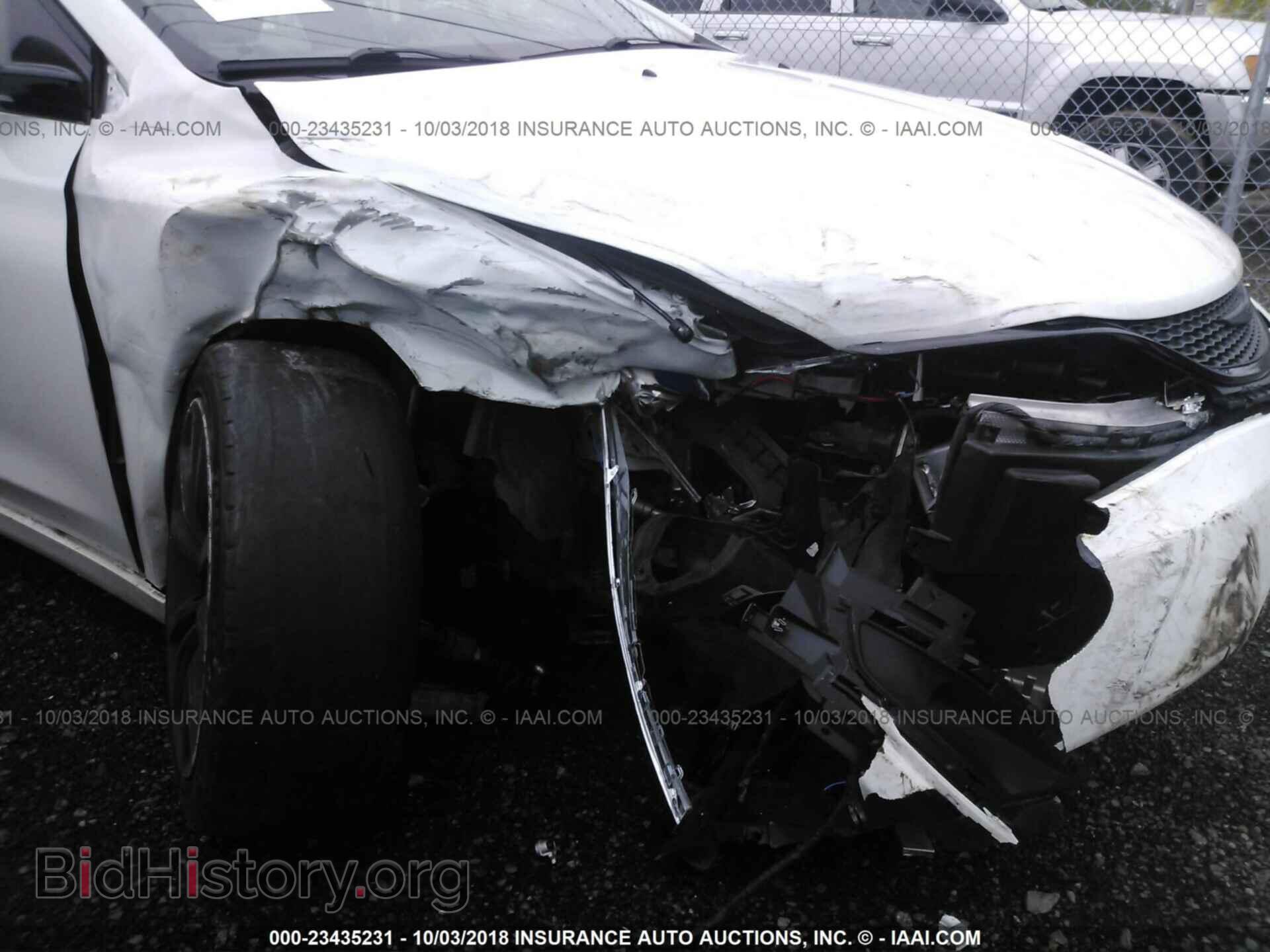 2015 Chrysler 200 - VIN: 1C3CCCBB5FN720219 - Фото 6