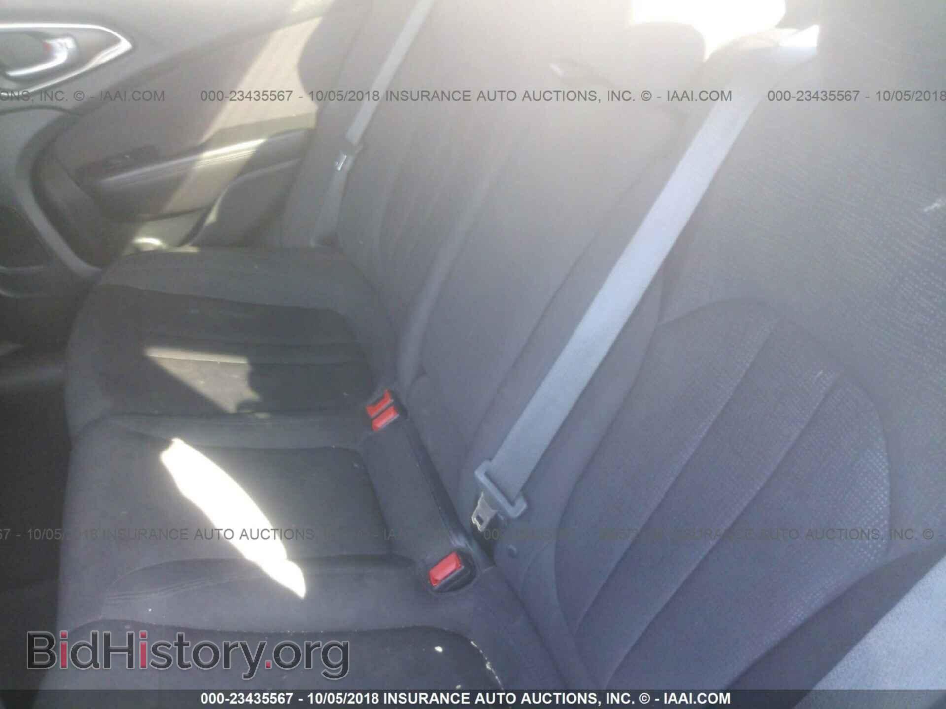 2015 Chrysler 200 - VIN: 1C3CCCAB9FN684990 - Фото 8