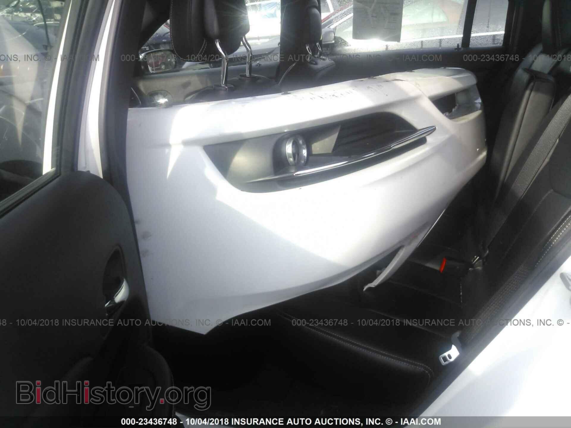 2011 Chrysler 200 - VIN: 1C3BC2FB1BN572225 - Фото 8