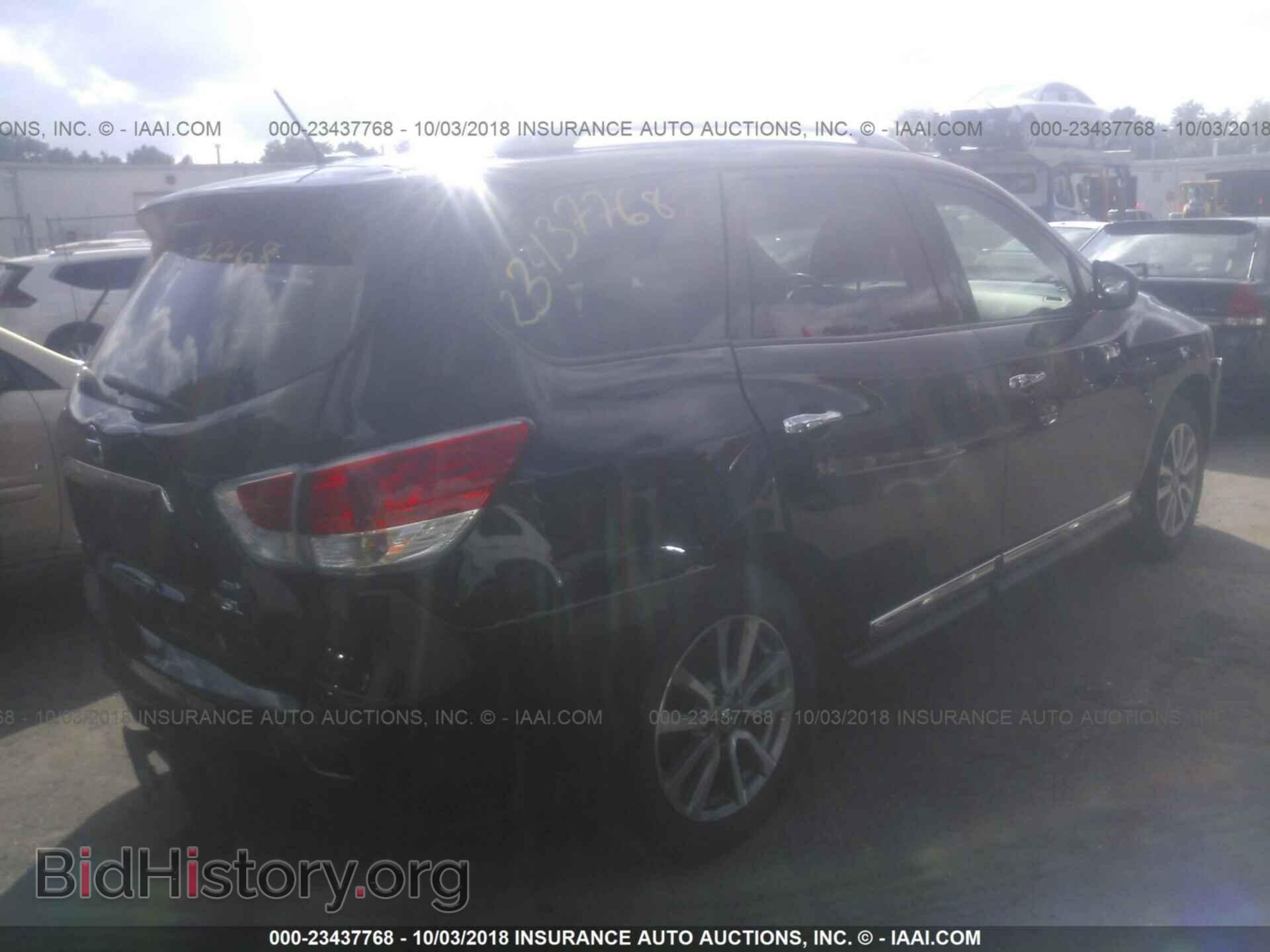 2014 Nissan Pathfinder - VIN: 5N1AR2MM2EC668385 - Фото 4