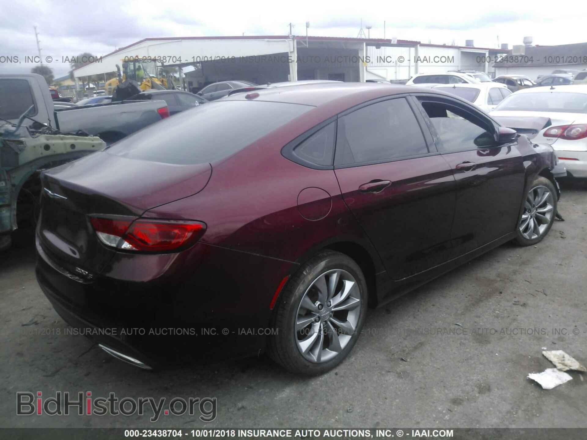2016 Chrysler 200 - VIN: 1C3CCCBB7GN145980 - Photo 4