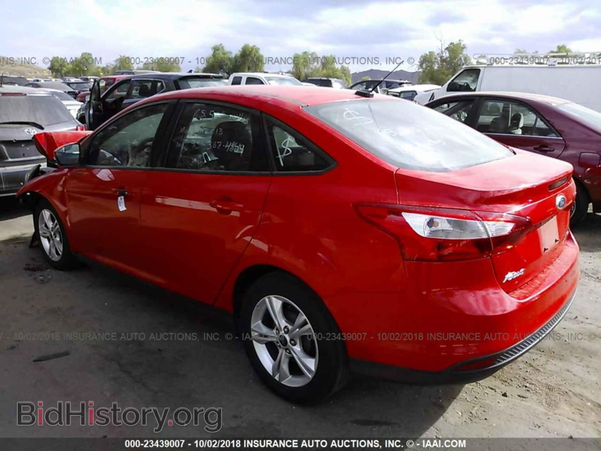 2013 Ford Focus - VIN: 1FADP3F20DL268127 - Фото 3