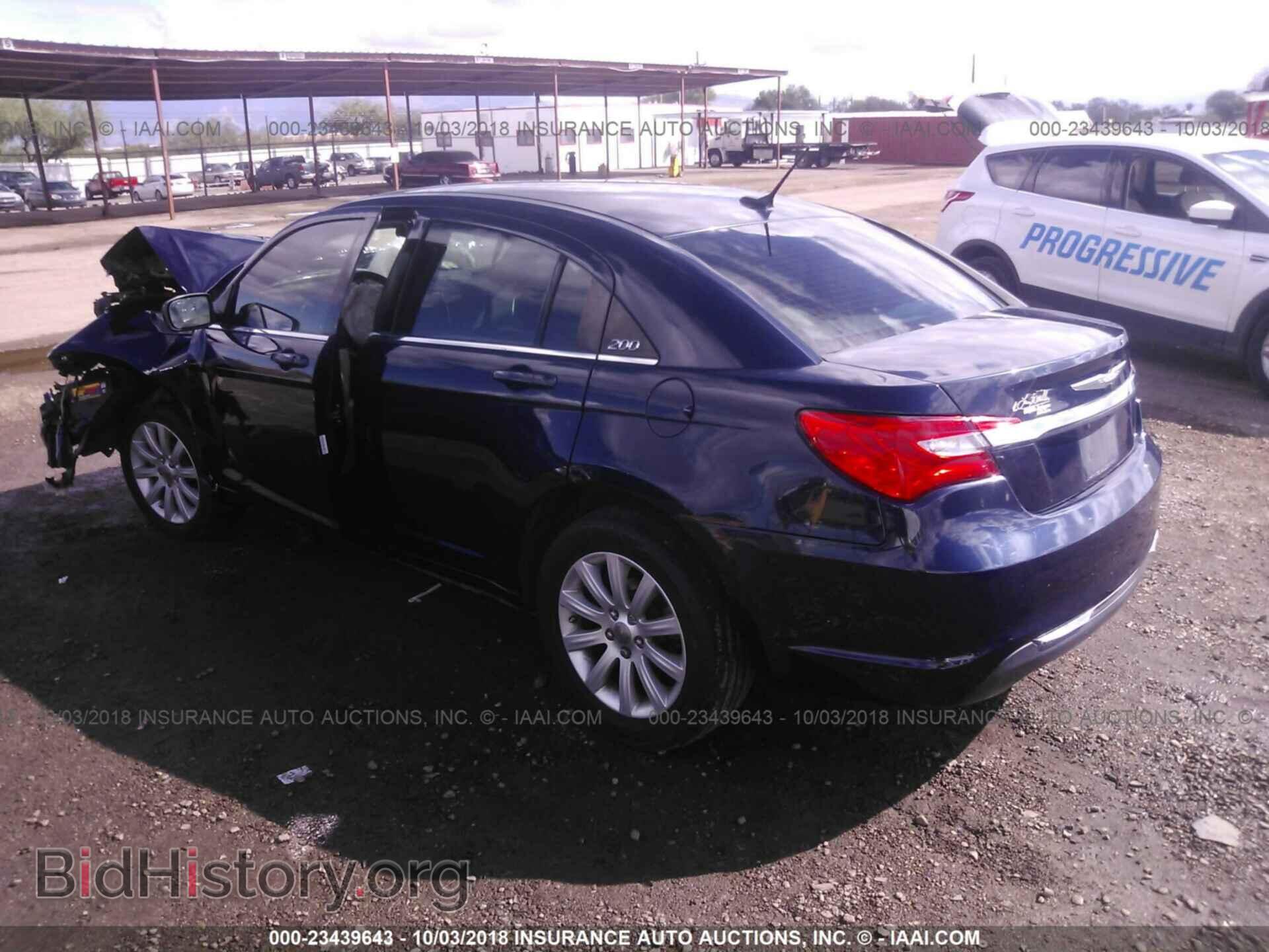 2013 Chrysler 200 - VIN: 1C3CCBBB0DN594861 - Фото 3