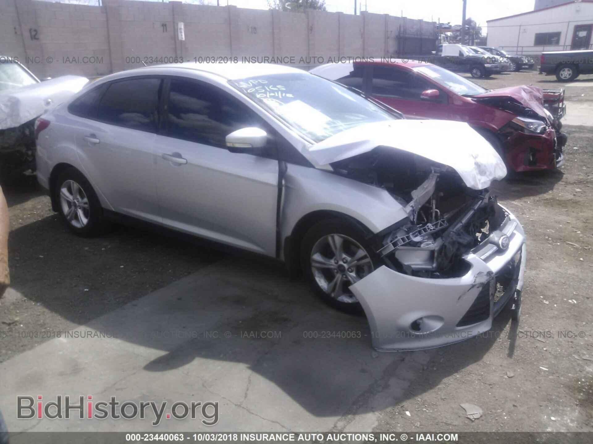 Photo 1FADP3F26EL363535 - Ford Focus 2014