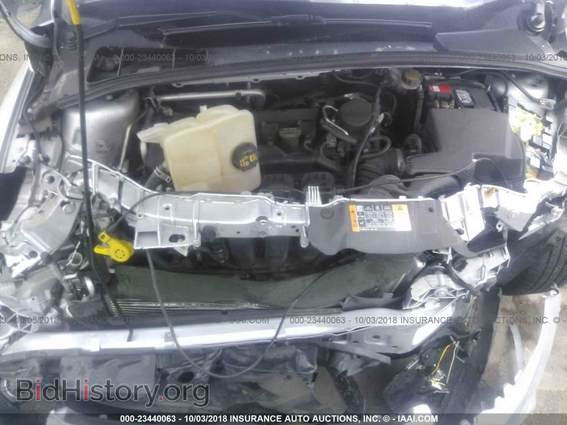 2014 Ford Focus - VIN: 1FADP3F26EL363535 - Photo 10