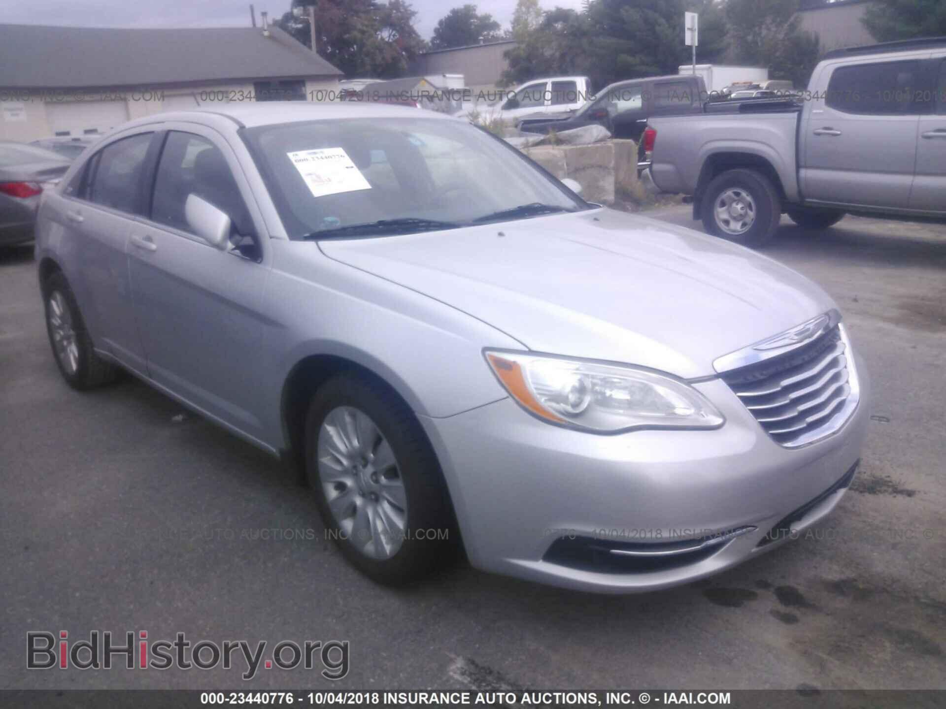 Фотография 1C3CCBAB2CN321050 - CHRYSLER 200 2012