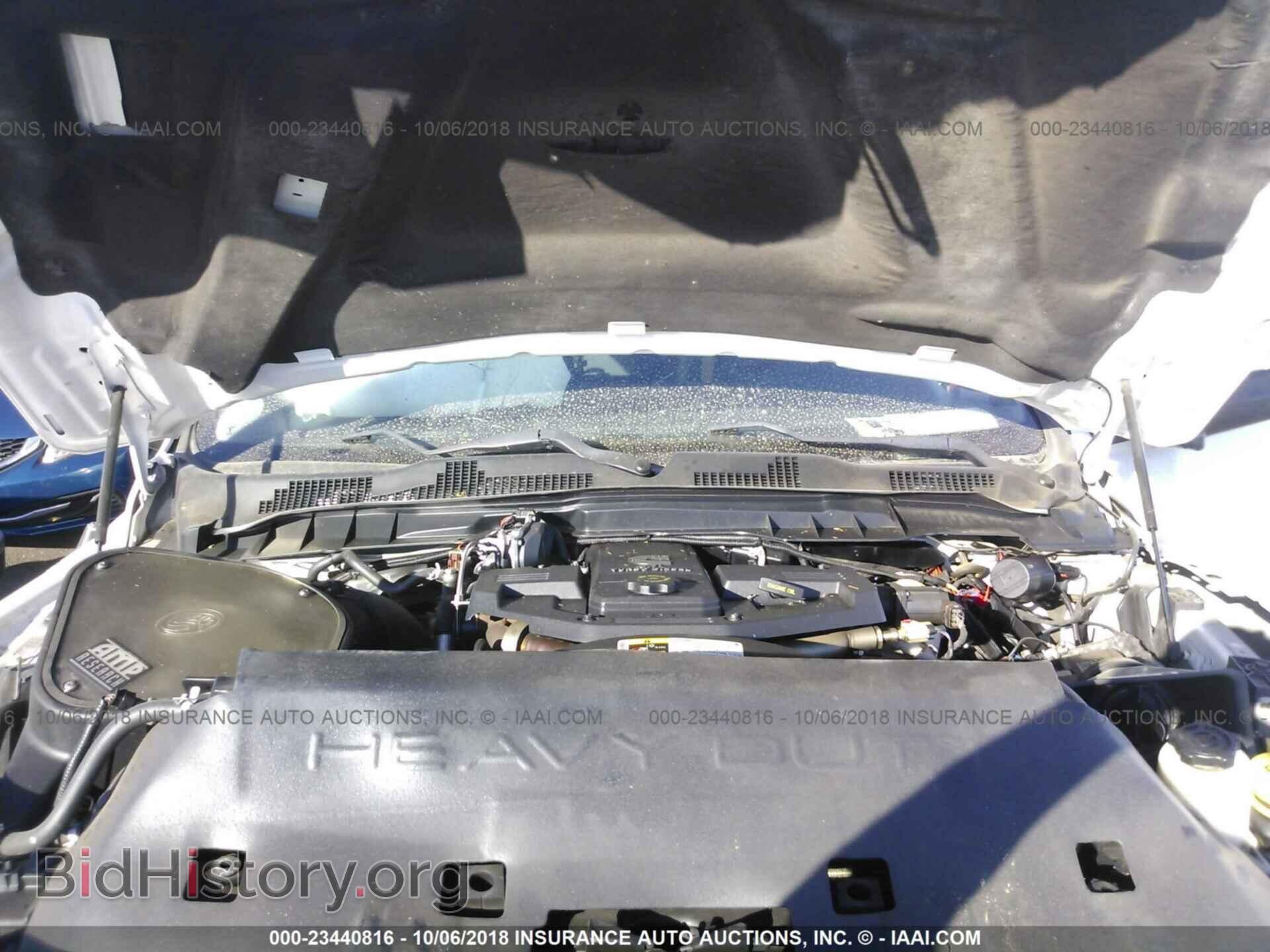 2015 RAM 2500 - VIN: 3C6UR5HL6FG658632 - Фото 10
