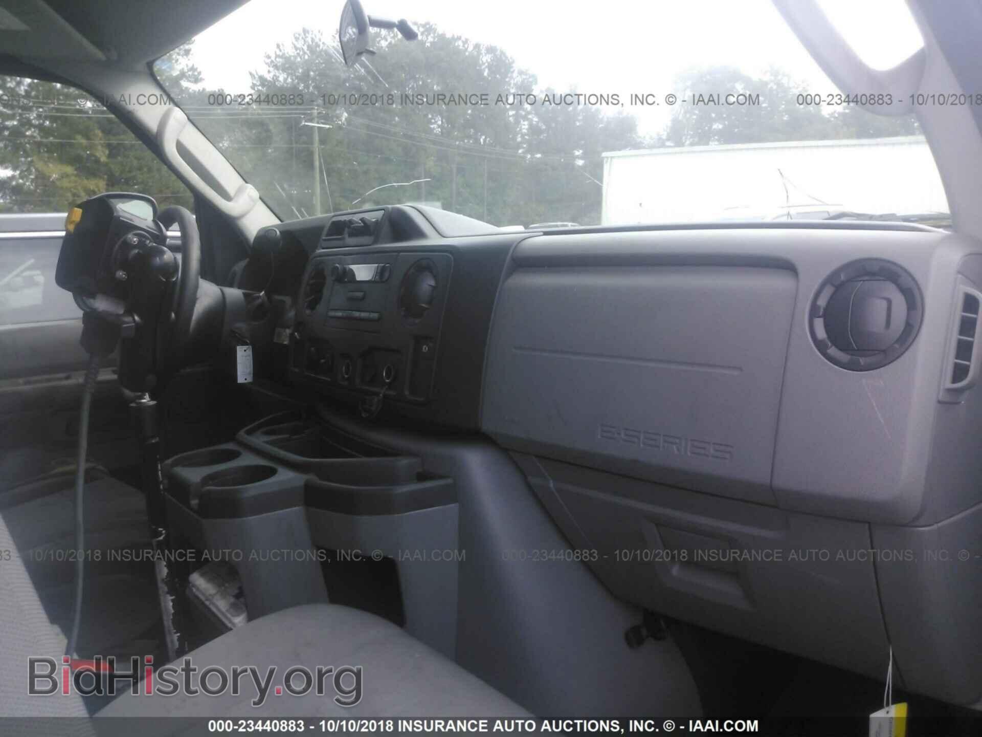 2012 Ford Econoline - VIN: 1FDSE3FL9CDB37797 - Фото 5