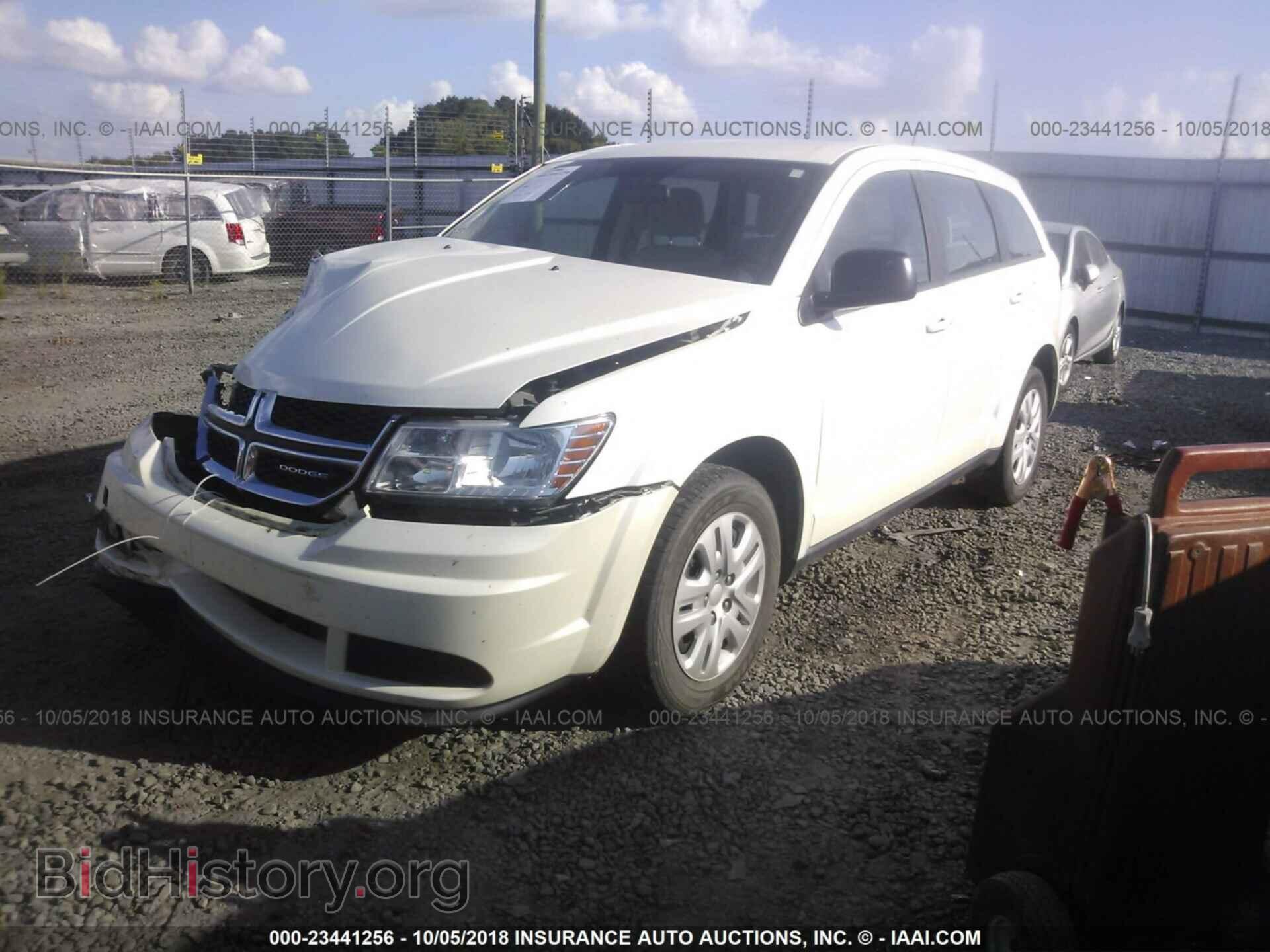 2014 Dodge Journey - VIN: 3C4PDCAB2ET163618 - Фото 2